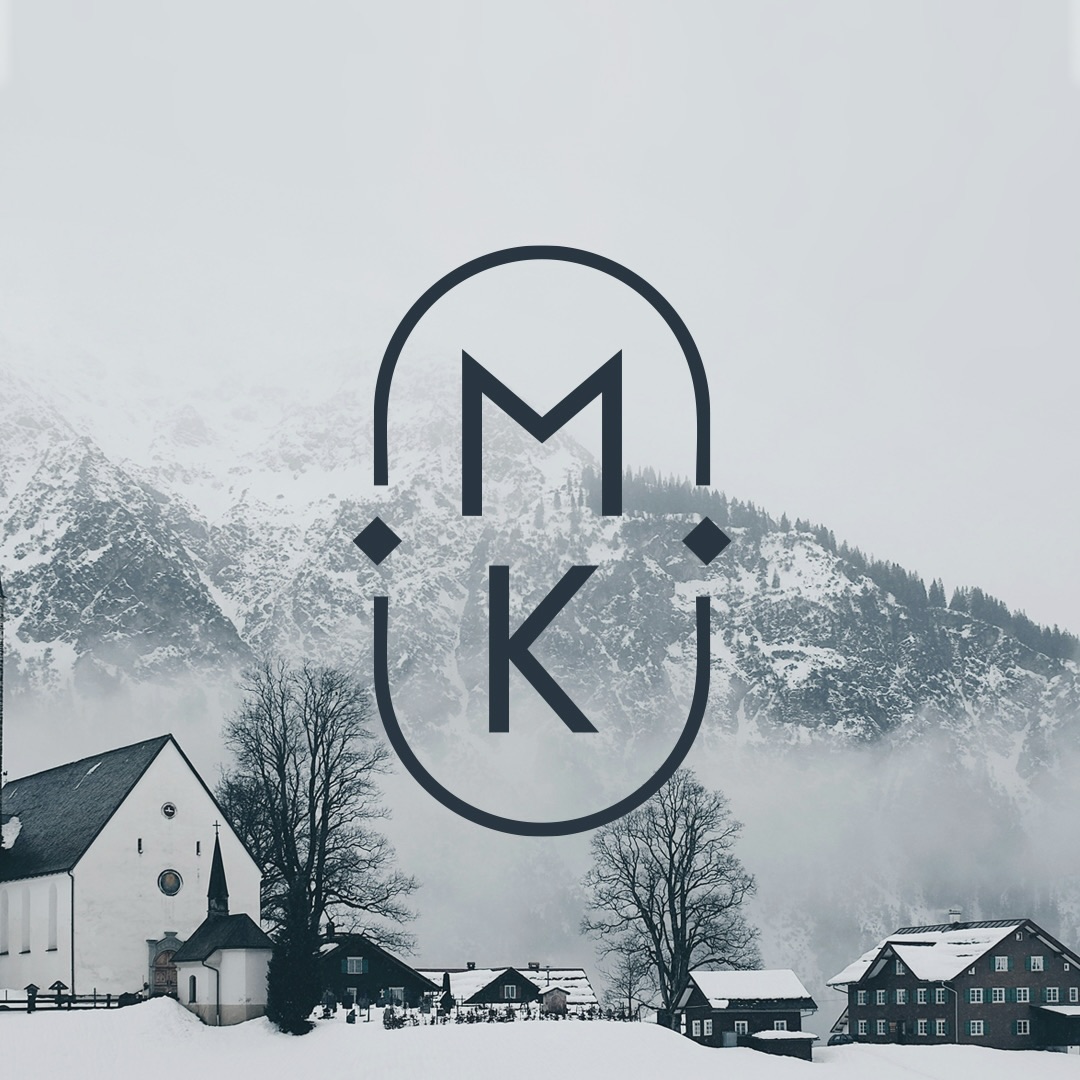 Indulge yourself to luxury with a MK bespoke piece of jewelry ❄️
#mkfinejewerly #bespokejewelry #custommadejewelry #jewelrydesigner