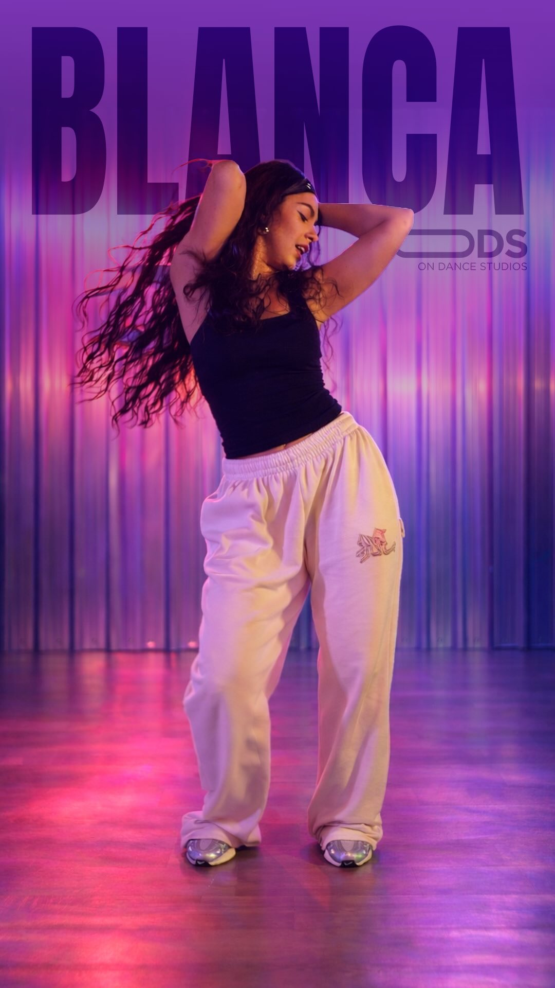 ✨ BLANCA GEMMA ✨ La Old Skul 📚
🎶 La Old Sku @rauwalejandro
🧠 @blancaagemma
🎥 @gv.shots
🏛️ @ondancestudios
📅 Sus clases:
✨ Reggaeton – Viernes de 16:00 a 18:00
👉 Ven a probar GRATIS y sin compromiso, ¡reserva tu plaza ahora!!
#OnDanceStudios #Reggaeton #DanceYourWay #sevilla #dance #danza #clasesdebaile