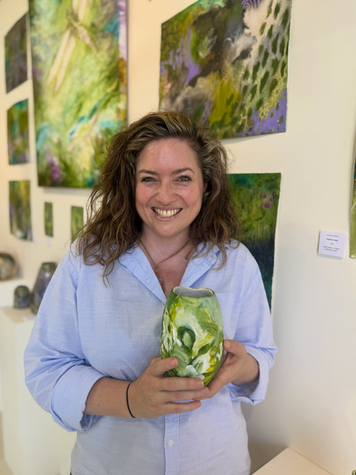 Back in the gallery tomorrow (Friday) 10am - 1pm ✨🌿
Look forward to seeing those who are dropping by!
Dianne McInerney Art Gallery
Unit 6/33 Gateway Drive
Noosaville
@diannemcinerneyartist
“Earth Connections” Exhibition ~ featuring Gillian Smith @thecreativepilgrim and Lara-Jane Stewart @larajanestewart
🎨 Showing until 30 January 2026 🎨
#sunshinecoastart #australianartists #whatsonsunshinecoast