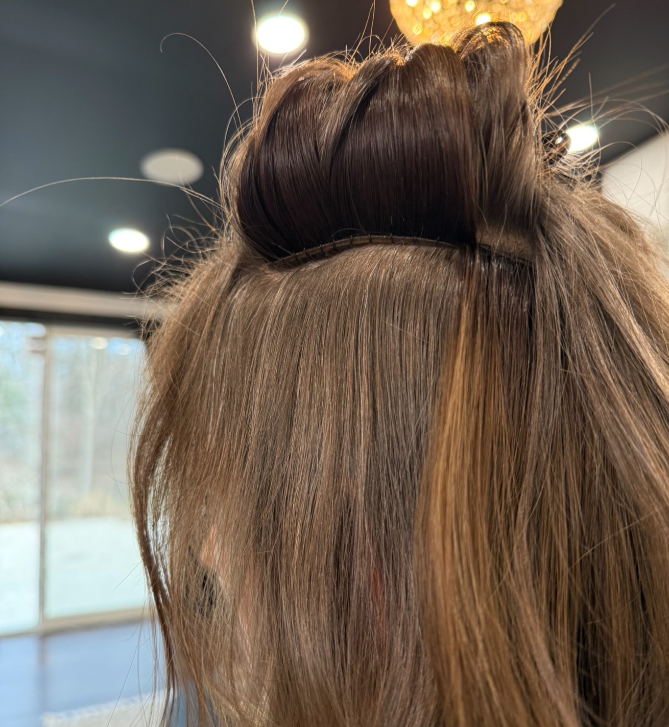 One row. Fully visible. Nothing hidden.
Precision placement. Seamless color match.
Balanced tension with natural flex so the hair moves, lifts, and wears like itâs yours.
This is what happens when extensions are designed around comfort, longevity, and integrity, not bulk or shortcuts.
Installed using my exclusive extension method, tailored to the scalp and the hairline every time.
Click the link in my bio to begin your Meraki experience. âĄ