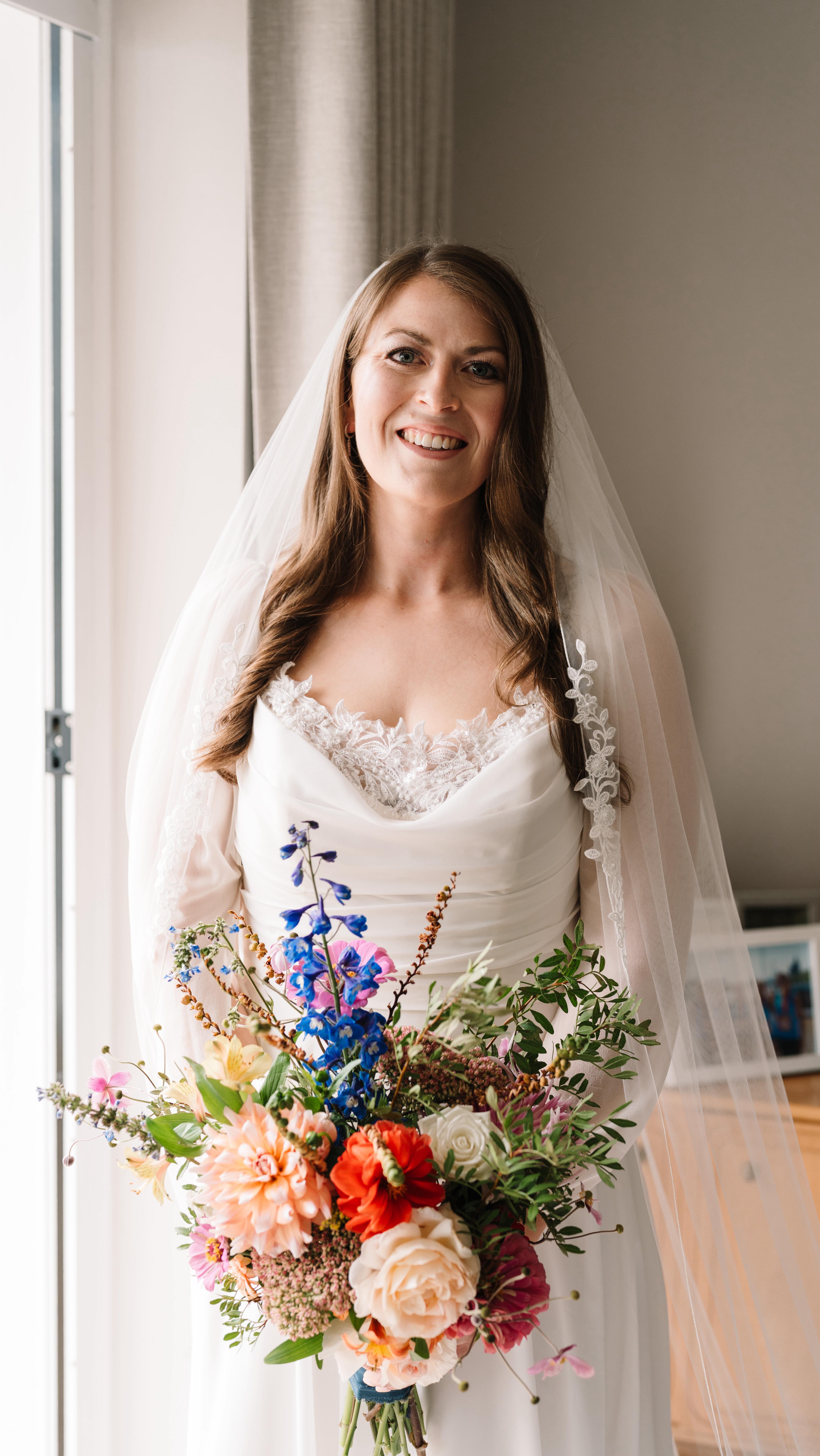 In just a few months, early wedding mornings will look like this again, instead of dark and frosty.🥶
Summer 2025 gave me the opportunity to work with beautiful, natural brides like lovely Meg and her family. ❤️
And as much as I have loved this season’s frosty winter weddings, talking and making plans with my spring/summer 2026 brides is getting me excited for days like this one ☝️ and it’s only a few months away ❤️
Thank you Meg and @annarowlandsonphoto for these gorgeous photos and beautiful @gatestreetvenue and gorgeous
@chossyblooms flowers 🌷
#sᴜᴍᴍᴇʀ2026 #summer2025 #summerwedding #summerweddinginspo #bridestyle #hairbyme #makeup #weddingmakeup #naturalmakeuplook #weddingflowers #summerweddingideas