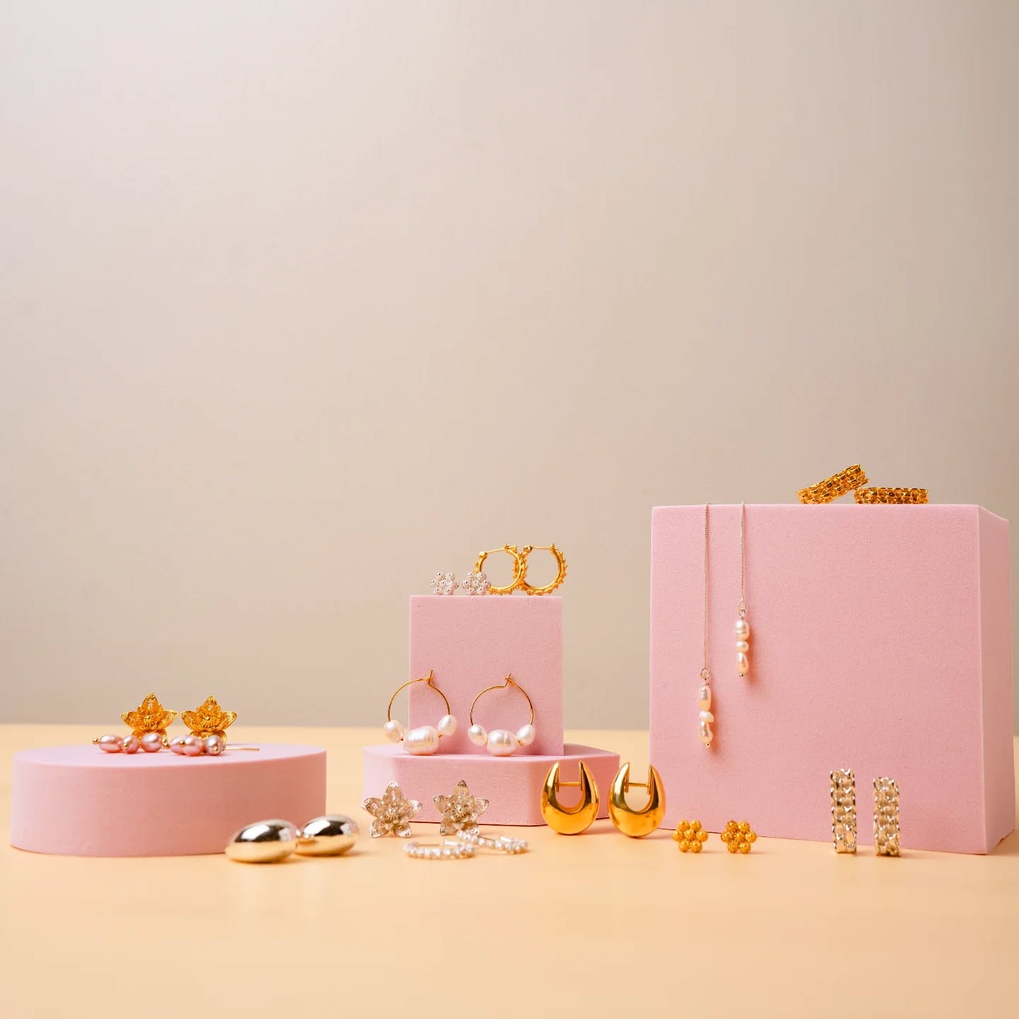 Something pretty to start your day! ✨️
Link in Bio.