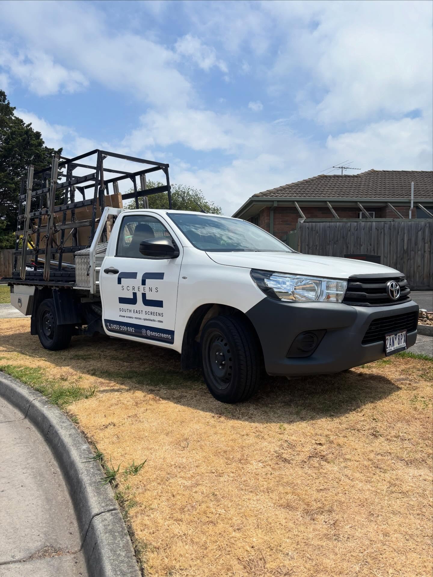 Signage completed on the work rig yesterday by @tradiewraps
Huge thanks again!