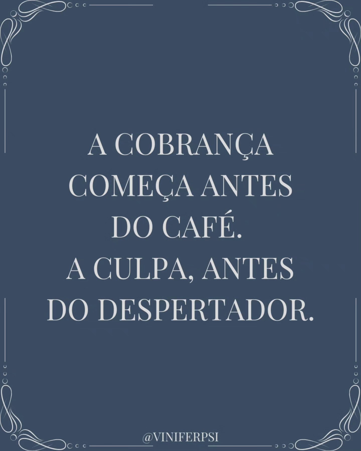 Segunda começou — e talvez você já tenha acordado com a sensação de estar em dívida com o mundo.
A cobrança chega antes do primeiro gole de café.
A culpa se instala antes mesmo do bom dia.
Na clínica, a gente aprende a escutar esse peso que se repete toda semana.
Nem sempre é sobre produtividade. Às vezes, é sobre história.
✨ Que tal começar a semana se escutando de verdade?
📍Atendimentos online e presenciais
📩 Agende sua escuta: link na bio ou por DM.
#psicoterapia #segundaepsicanálise #culpa #cobrança #rotina #autoconhecimento #viniferpsi #frasepsicanalítica #saúdemental #psicologia