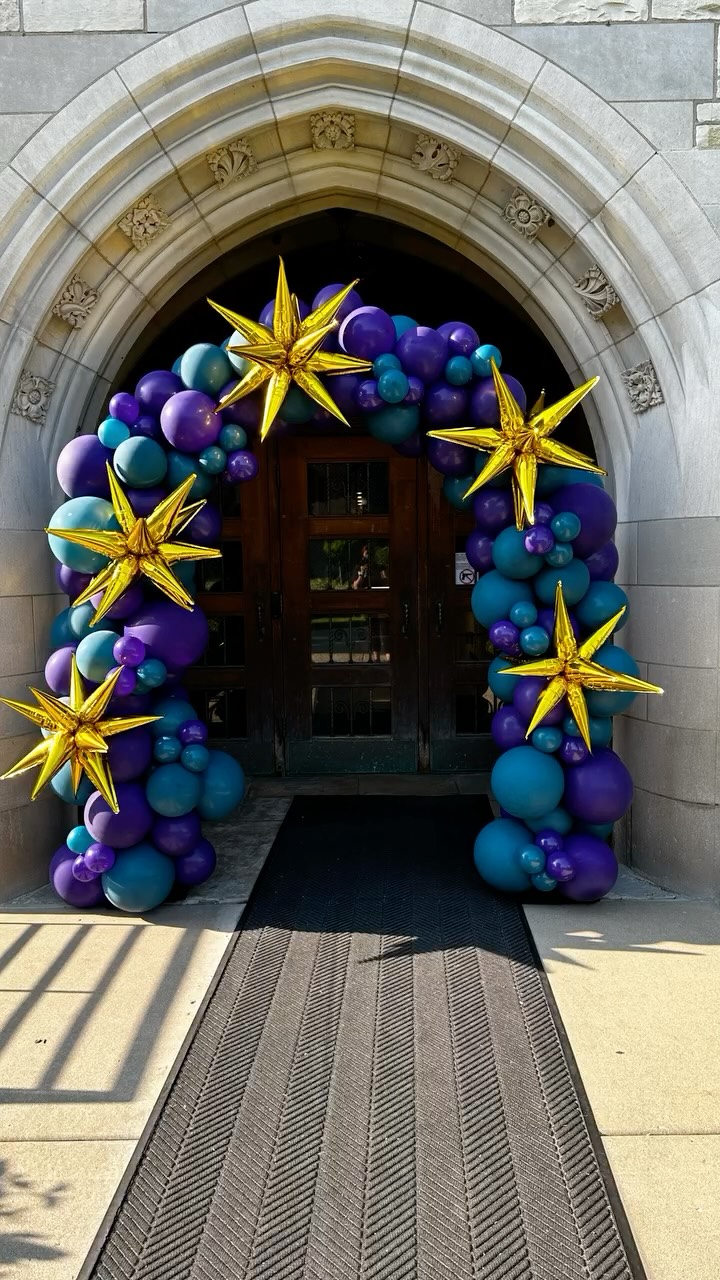 Let us decorate your Balloon Blitz with our Ballon Arch Bliss!
#bigballoonsco #balloonarch #balloons