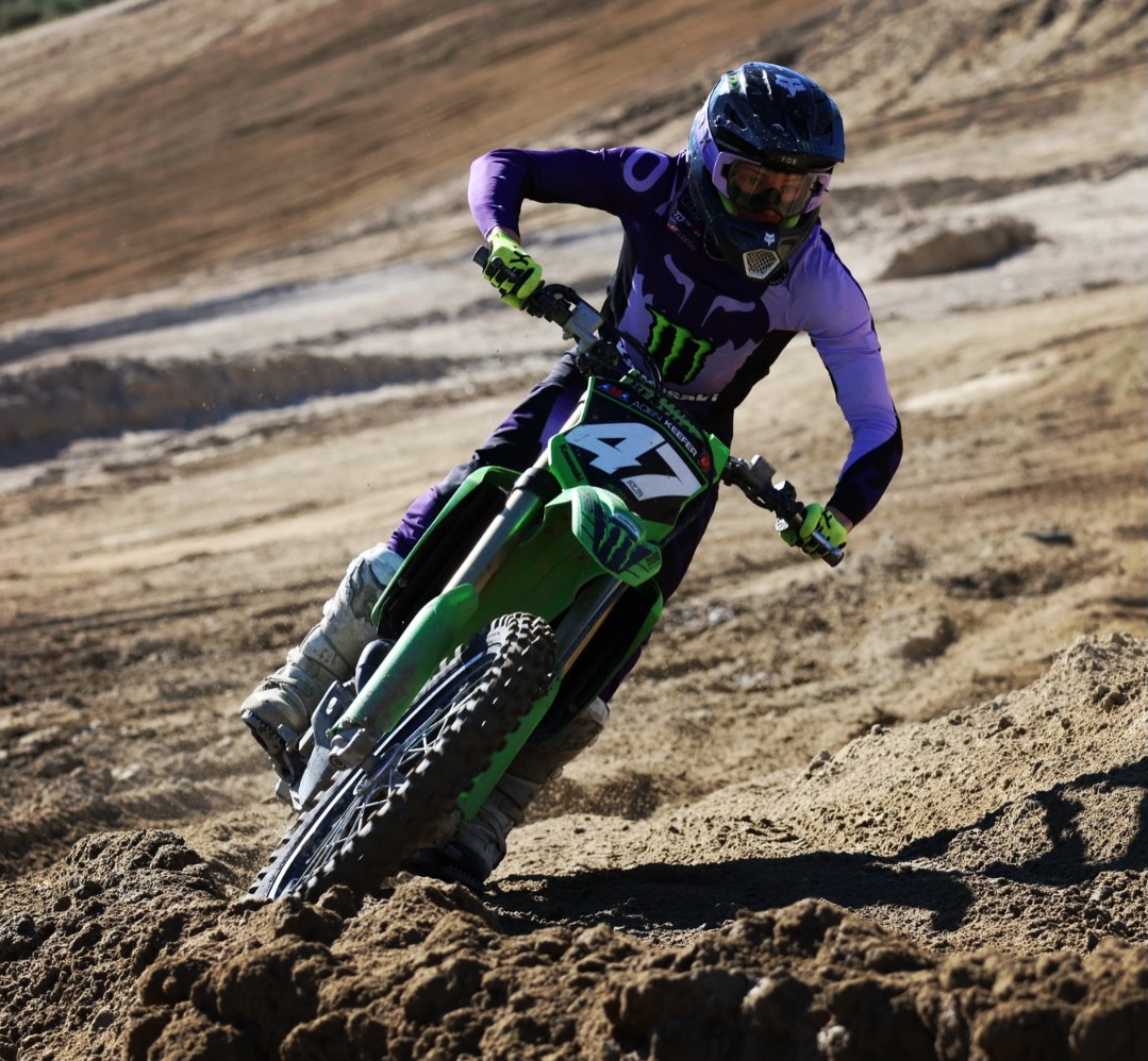 TGIF‼️
@glenhelenraceway
#mx #moto #practice #mxphotography #corbinwaynefoundation