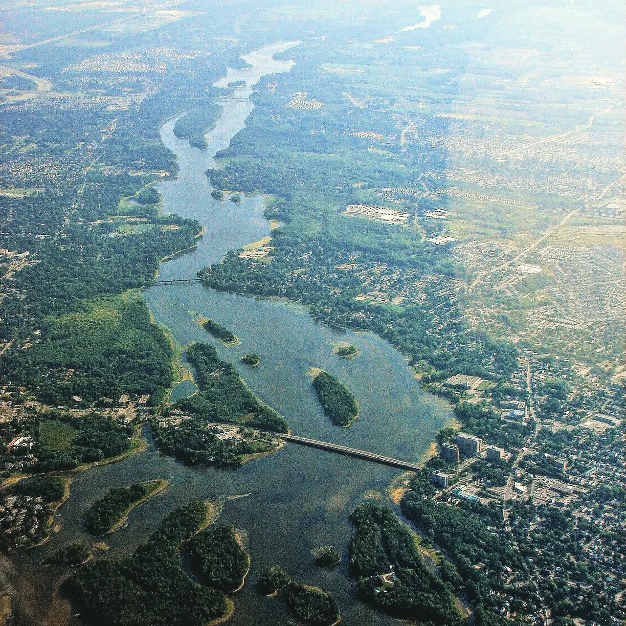 Canada 🇨🇦 J'arrive !!!
Naturare débarque au Quebec à Boisbriand 💖 un lieu merveilleux ! Nous espérons la satisfaction de notre précieuse clientèle 💕 prenez le plus grand soin de Vous, votre santé est précieuse ✨
Canada 🇨🇦 I'm coming!!!
Naturare lands in Quebec at Boisbriand 💖 a wonderful place ! We look forward to the satisfaction of our valued customers 💕 take the utmost care of You, your health is precious ✨
Photo © wikipédia
#canada #quebec #boisbriand #milleiles
#iledemai #naturalskincare #organiccosmetics #hemp #plum #vegetableoil #huilesvegetales #terroirfrançais #suddelafrance #soindepeau #peausensible #peauparfaite #santenaturelle #holistique #soinnaturel #aromatherapy #aromatherapie #phytotherapie #frenchie #madeinfrance #startup #france #naturare #naturarebio #naturarefrance #naturarefr