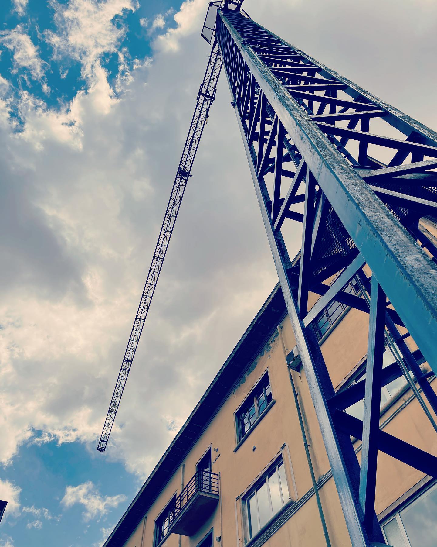 #clouds #work #exmeyer 🏗🚧🦺
