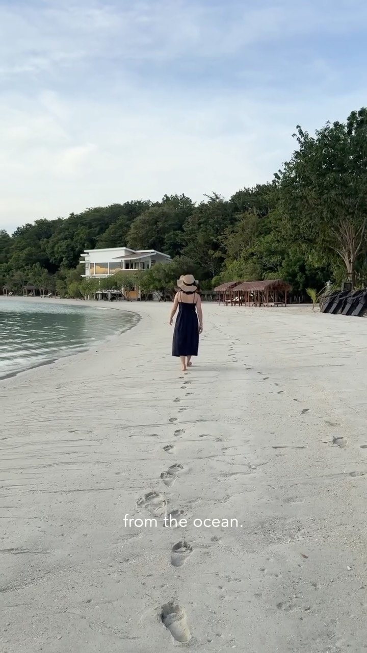 For Agnes, our Spa Manager at Sanctuary Spa, five years at SETIR have been nothing short of heartwarming and filled with meaningful learnings. Each day offers her the chance to discover something new, turning her role into a true experience of growth and fulfillment.
Discover more stories from our team at #VoicesOfSETIR.
#DoseOfSunlight #SanctuarySpa #SETIR