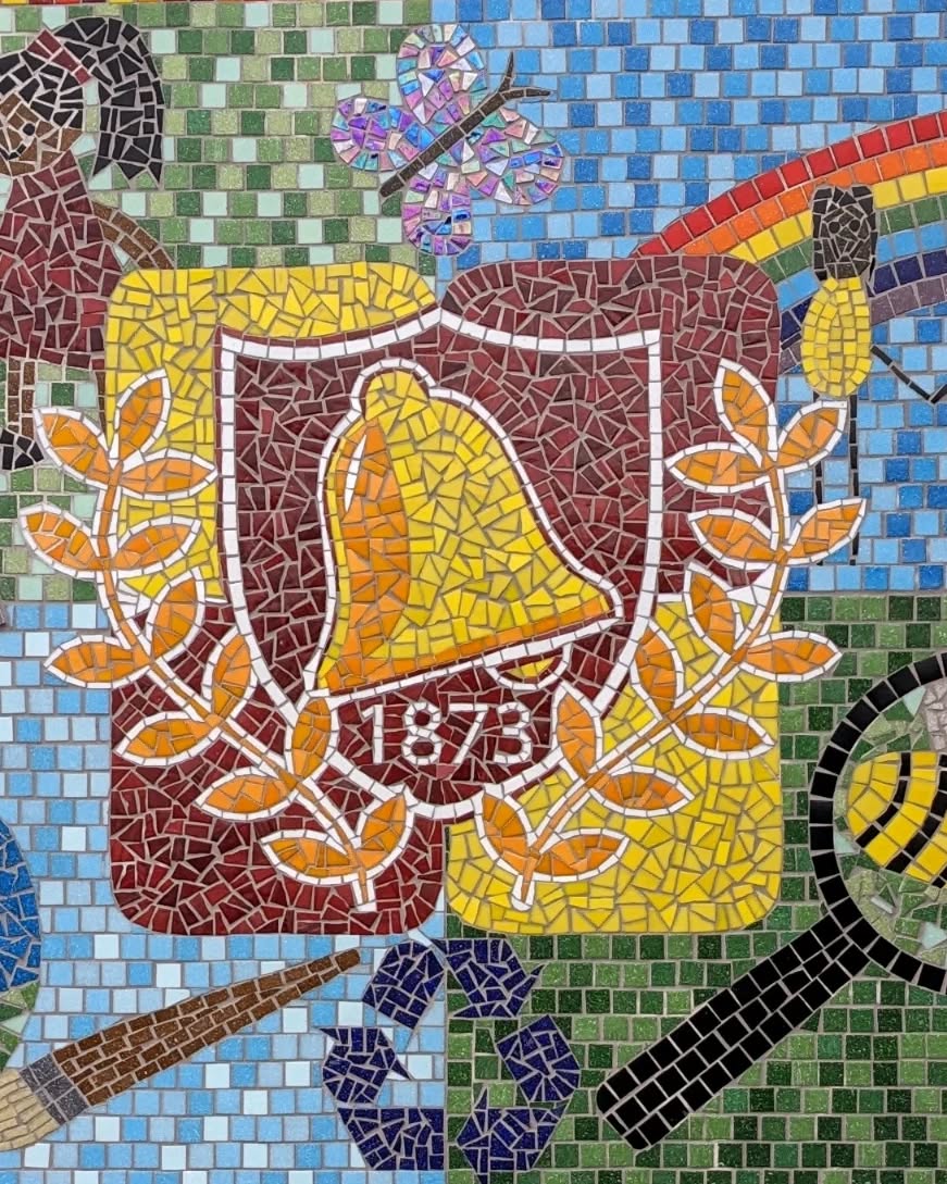 A recently completed mosaic for Ashingdon primary school, celebrating 150 years 🎉
The design is made up of childrens drawings and the schools logo. The house teams air, earth, fire and water are also included.
#schoollogo #logodesign #mosaiclogo #traditionalmosaic #mosaicsign #handmade #mosaicletters #exteriordecor #themosaicstudio