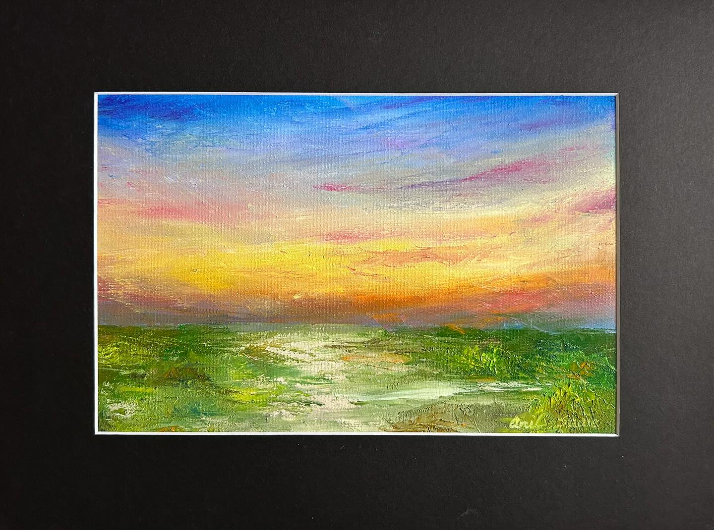 An abstract sunset on flat canvas with oils
16x12 matted; approximately 12x10 painting size
DM if interested
#sunset #abstractart #impressionen #abstract #seascape #interiors #homestyle