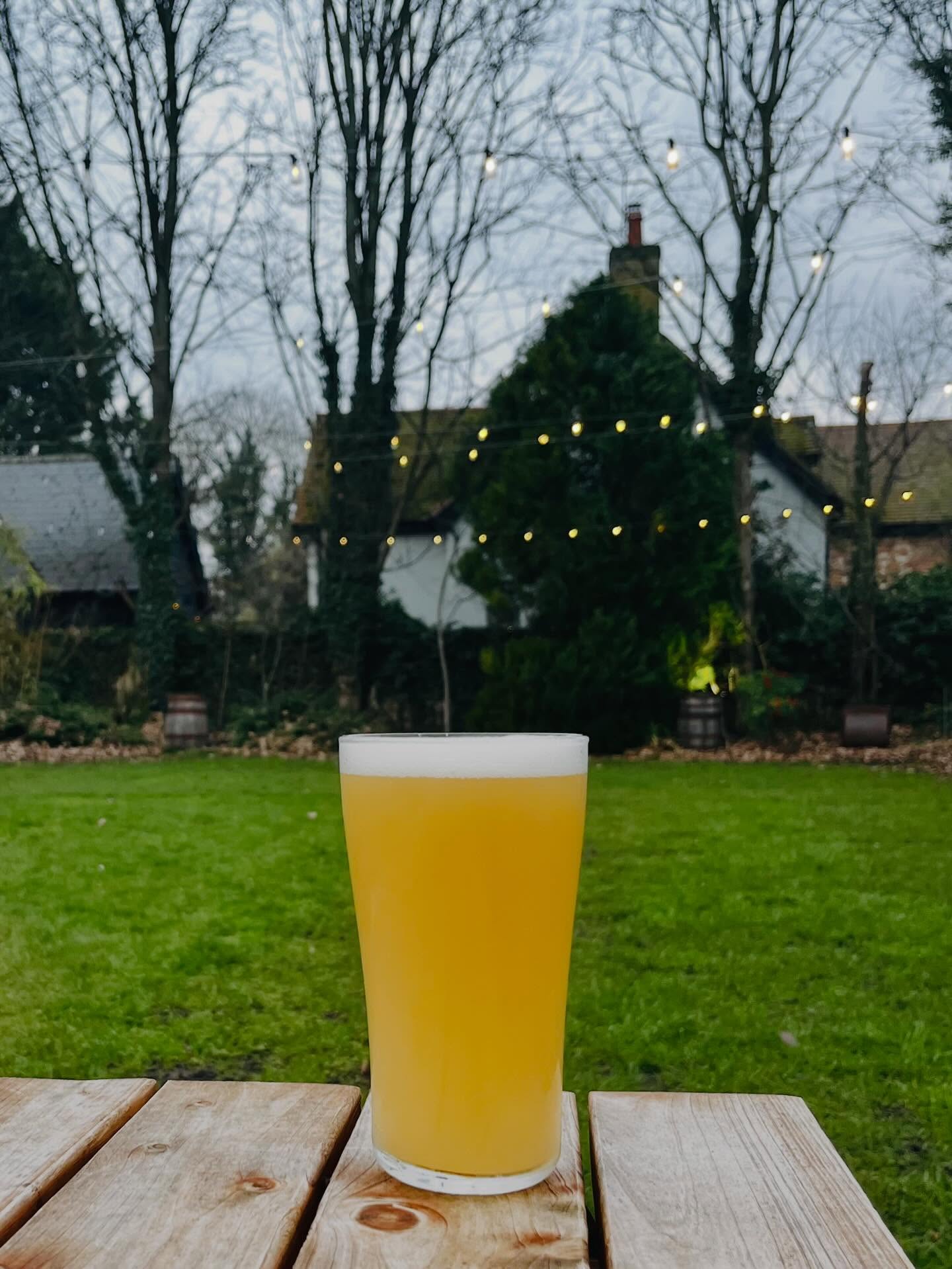 Now pouring Easy Ride @thechequersfowlmere , our 3.6% Session Pale Ale.