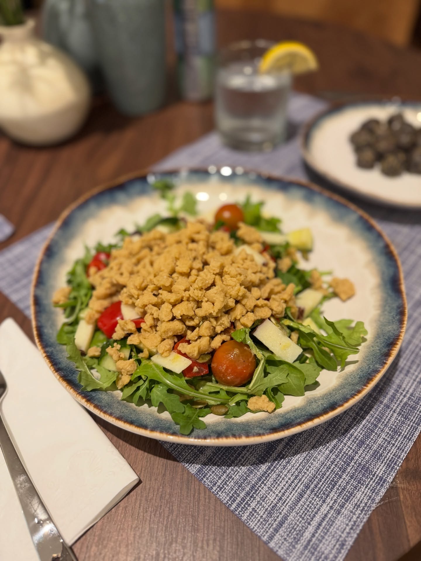 People often ask me-will I be hungry while on our 90-Day Nutritional Reset Program??
Absolutely not! It is all about nourishing your body-not starvation or deprivation!✅
These are couple of amazing meals from last week! Delicious & easy to make!
Our next group starts next Monday!
Comment the word “RESET” below or DM me to join our next group reset!
#eatrealfoods #healthiswealth