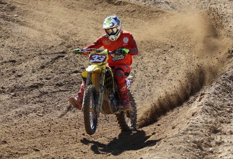 📸
@glenhelenraceway
#saturdaymx #mx #moto #mxphotography #corbinwaynefoundation