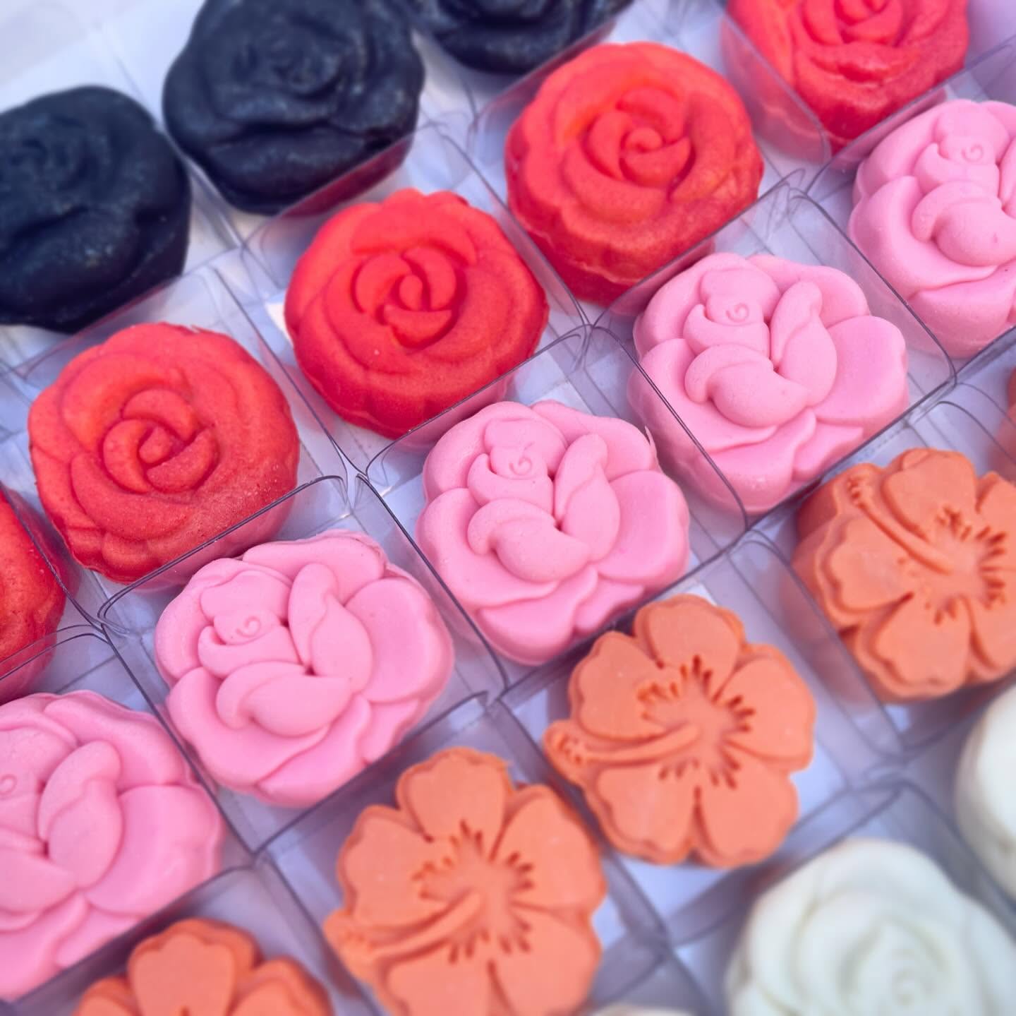 Um fim‑de‑semana bem florido por aqui… 🌸