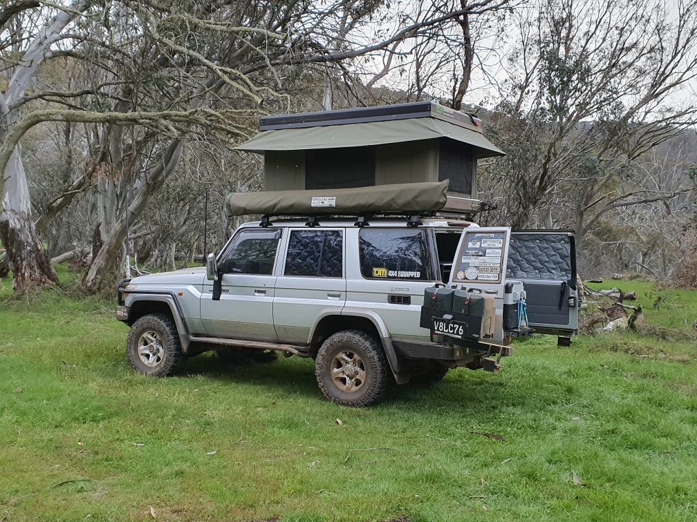 76 series -
bundutec bubtutop photo taken near Cobrahm Vic