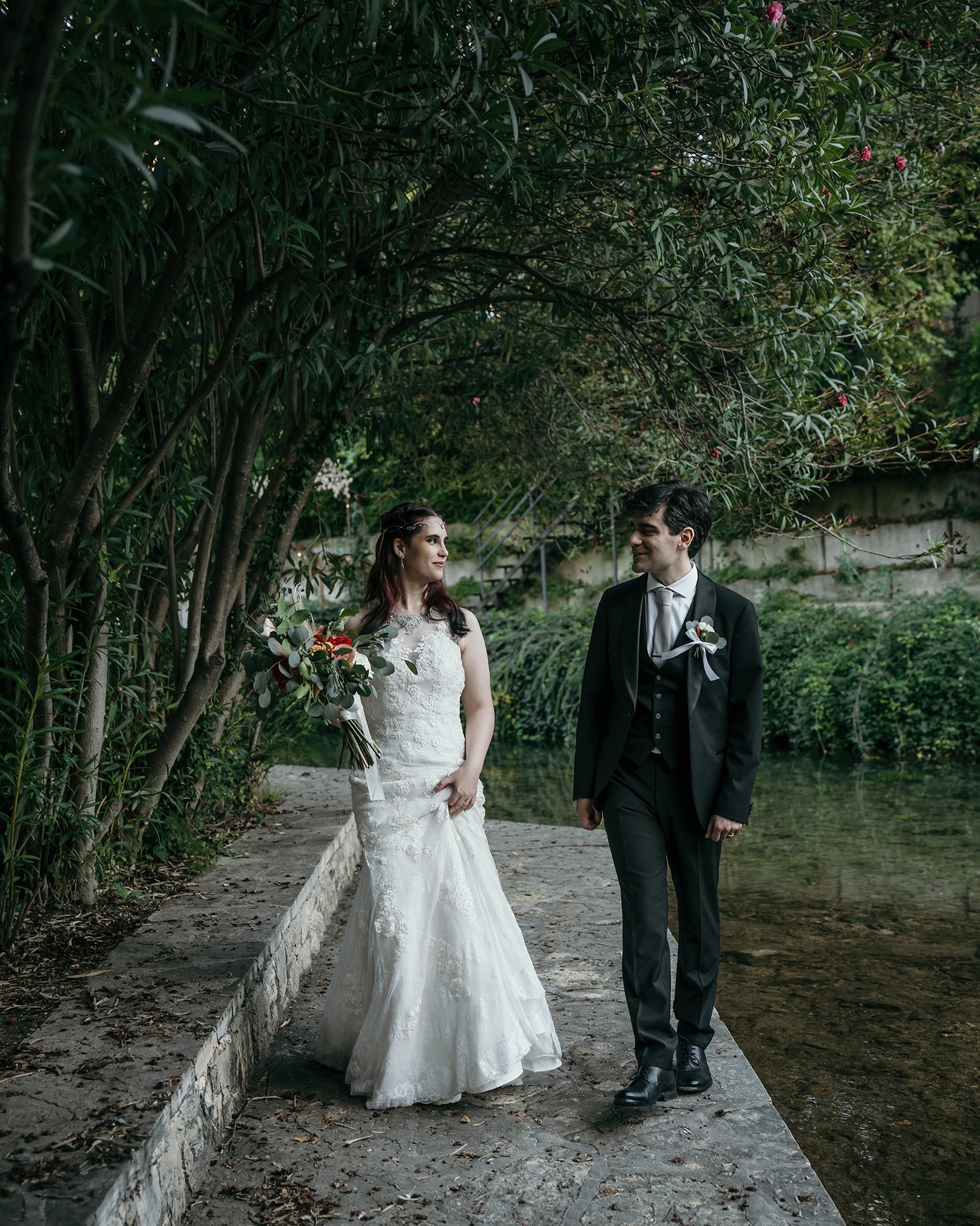 🤍
.
.
.
#weddingday #weddingparty #weddingphotoshoot #justmarried #weddingmemories #weddingpolaroid #weddingphotosession #lookslikefilmweddings #croatiaweddingphotography #croatiaweddings #croatiaweddingphotographer #weddingcroatia #weddinginspiration #fotografvjencanja #kontralihtwedding #žrnovnica