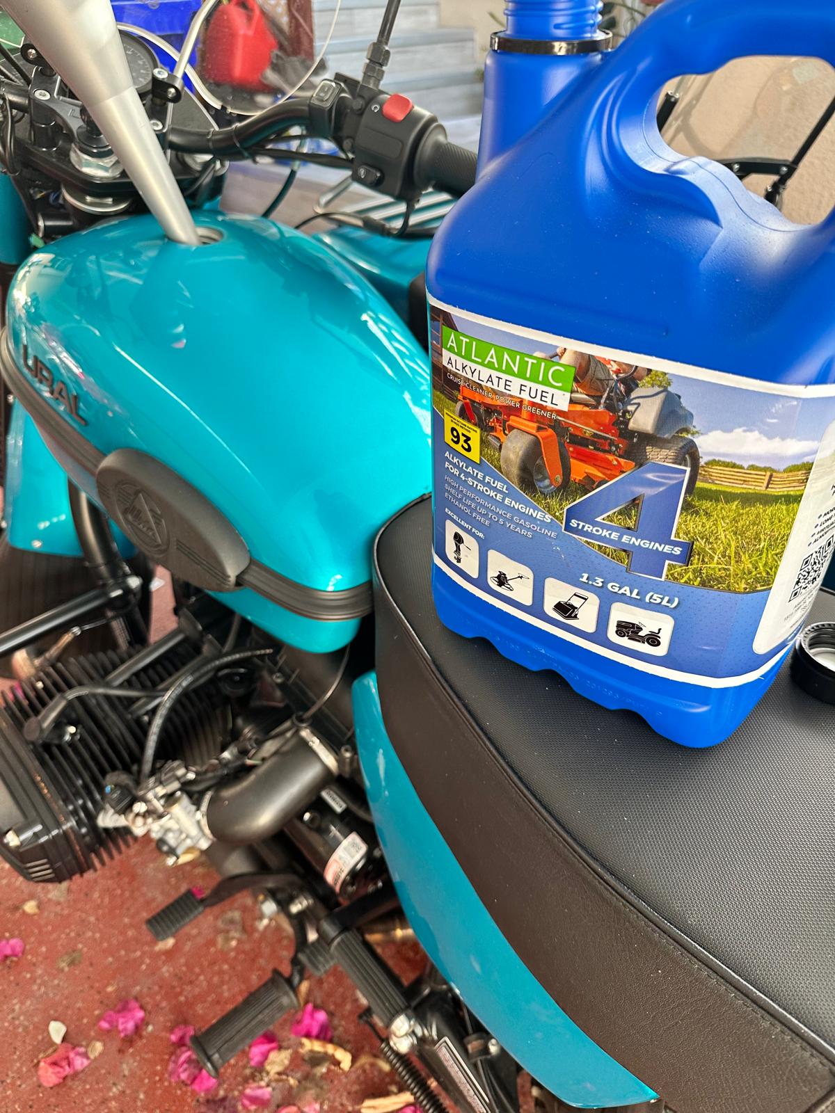 Precision-refined alkylate blend for cleaner combustion and longer engine life. Find more at alkylatefuel.com #AlkylateFuel
#CleanFuel
#HighOctaneFuel
#PremiumFuel
#EnginePerformance
#FuelTechnology
#CombustionScience
#LowEmissions
#EthanolFree
#FuelEngineering