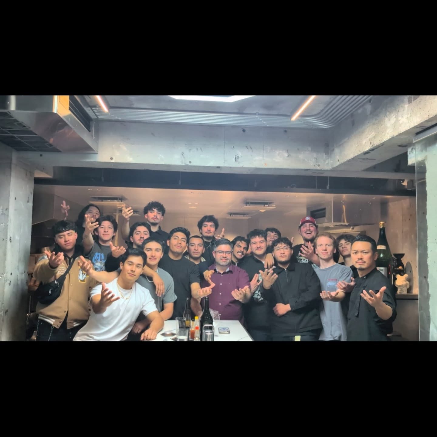 Part 1
An amazing way to end 2025 and start 2026. Some core memories with a great group of men. I'd run it back. #japan #corememories #zaoonsen #mtfuji #tokyo