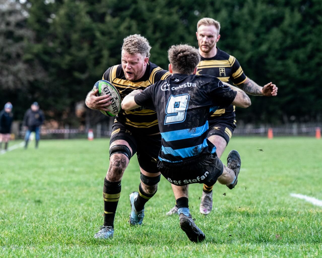 Great game of Rugby this weekend. A Trip to Frank Jose park home of @tadleyrfc where they played @witney_rugby.club.
Very enjoyable and thanks for letting me shoot 📷.
Congrats to @tadleyrfc on taking the 48-19 Win.
#sportphotography #rugby
@dannewberryphotography 📷