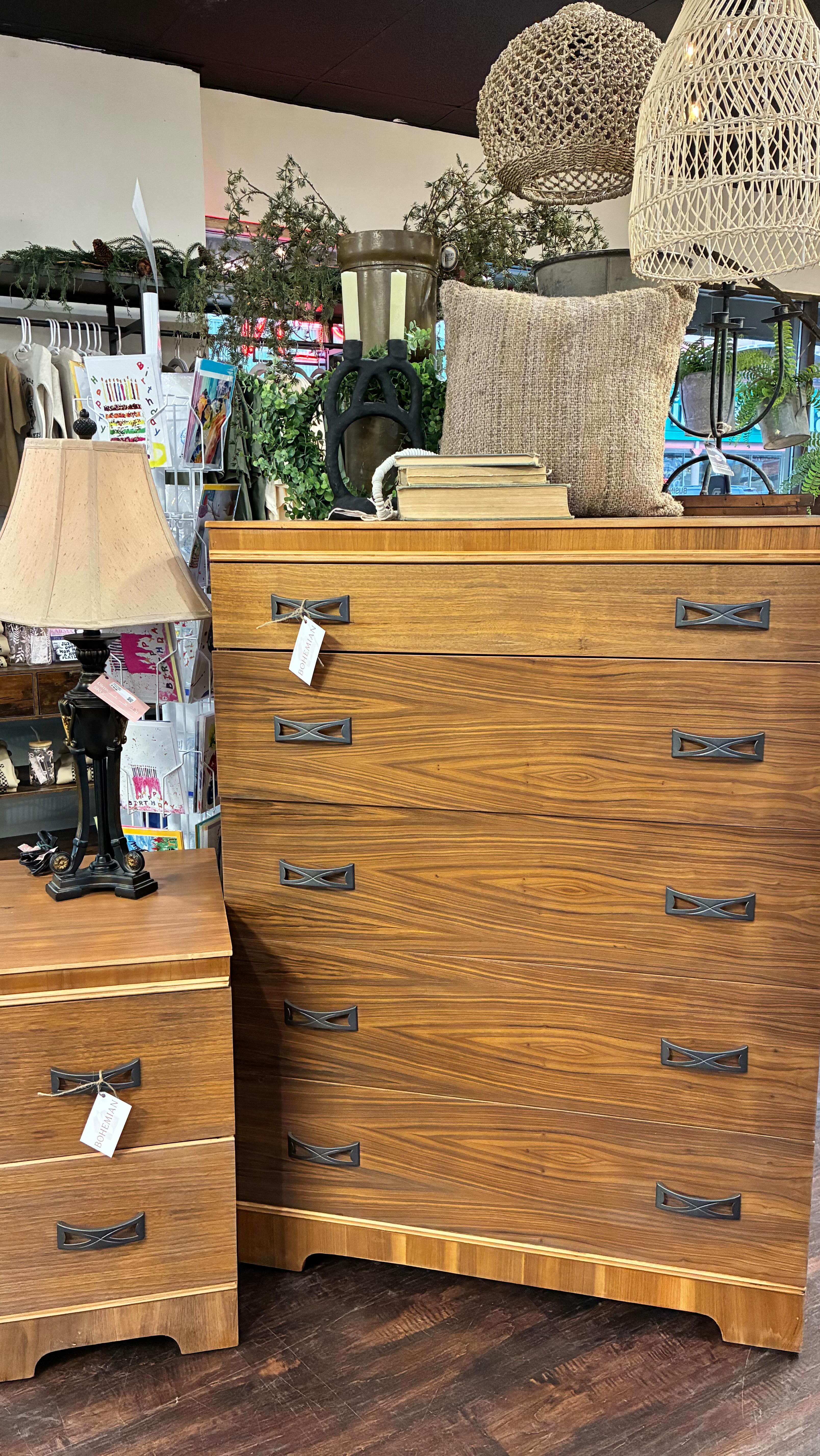 She really is an extraordinary creature. Kind. Humble. Creative. Passionate. Loving. And oh so fun. We love you Dani. 💕