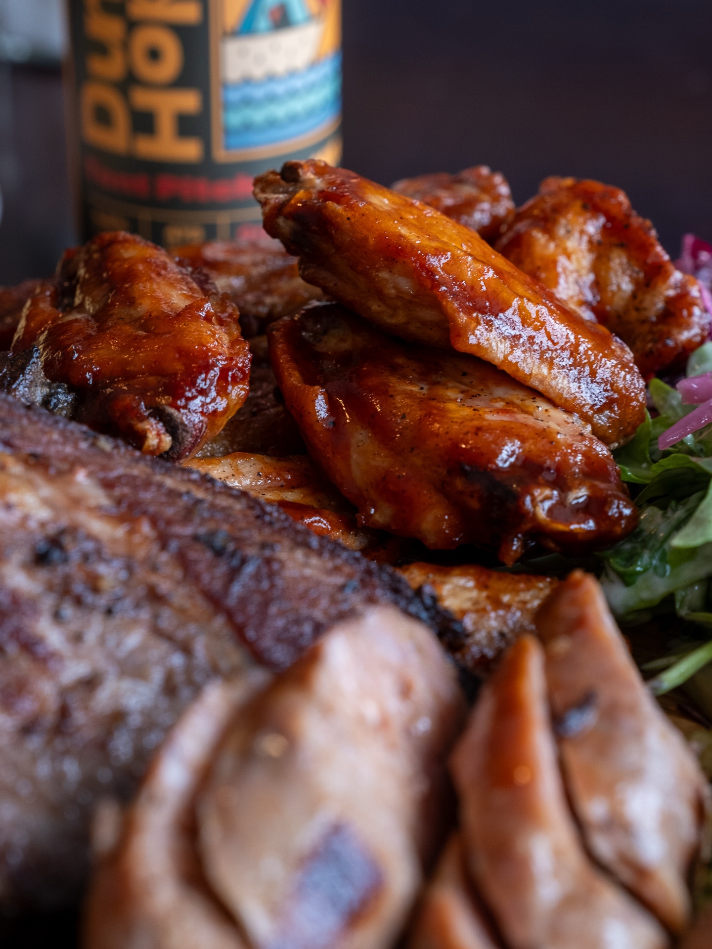 Your cold weather fix is here 🥶 available for dine-in or take-out!
WEEKEND FEATURE: BBQ 4-2 | $55
smoked brisket, house wings, honey garlic sausage, brown butter and cheddar cornbread, McClure’s pickled asparagus, slaw & a side salad
+ THIS SATURDAY from 2-4PM
Don’t forget about our beer tasting with @dunehopperbrewing!
Just $12 for the tasting and a variety of discounted cans-to-go 🍻
Stay warm this weekend! 🍻