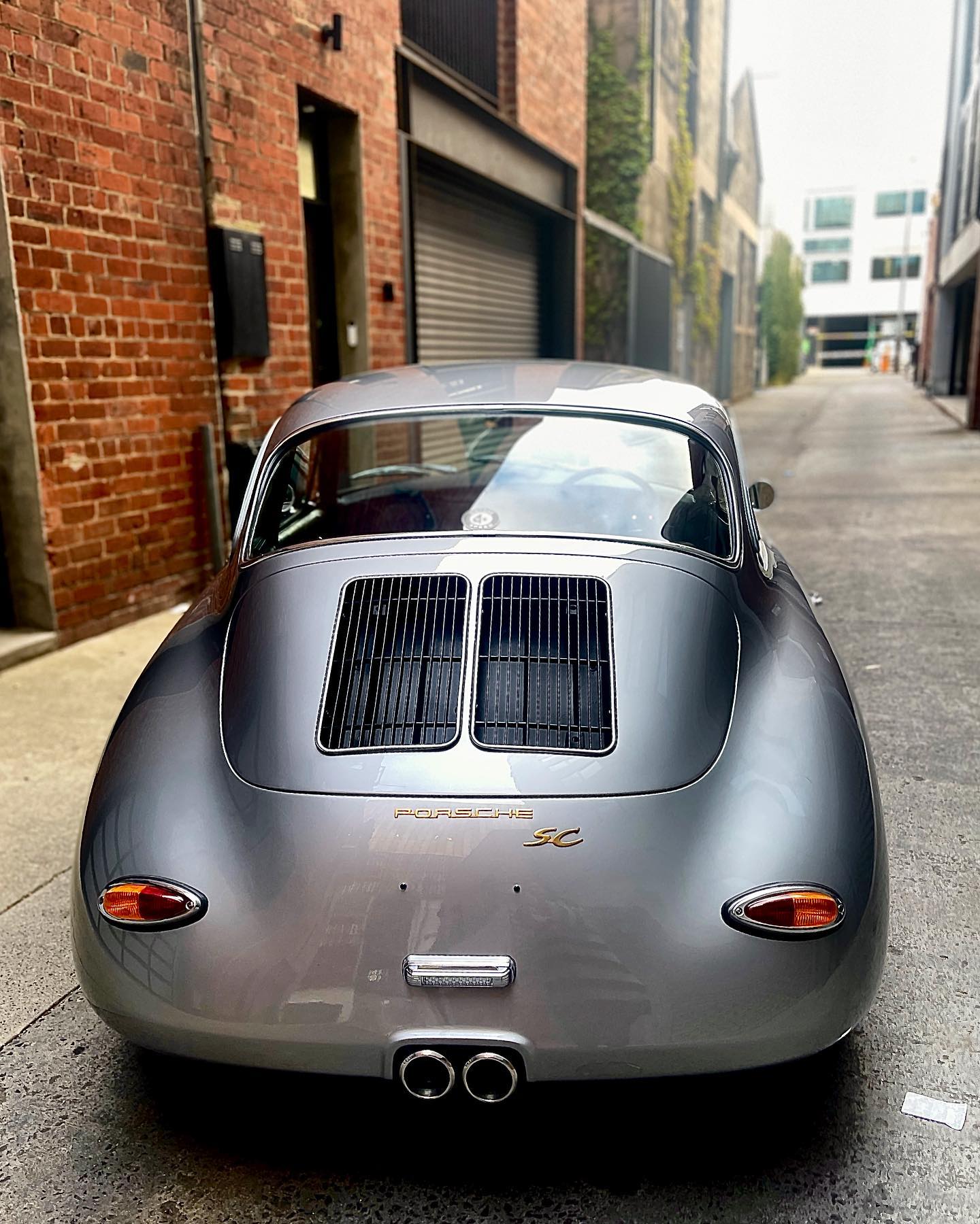 #porsche #classiccars #356outlaw #car #porschemelbourne #porscherestoration #carporn #carsofinstagram #vintiquemoto #classiccars #classiccar #vintage #sportscar #restoration #germancars