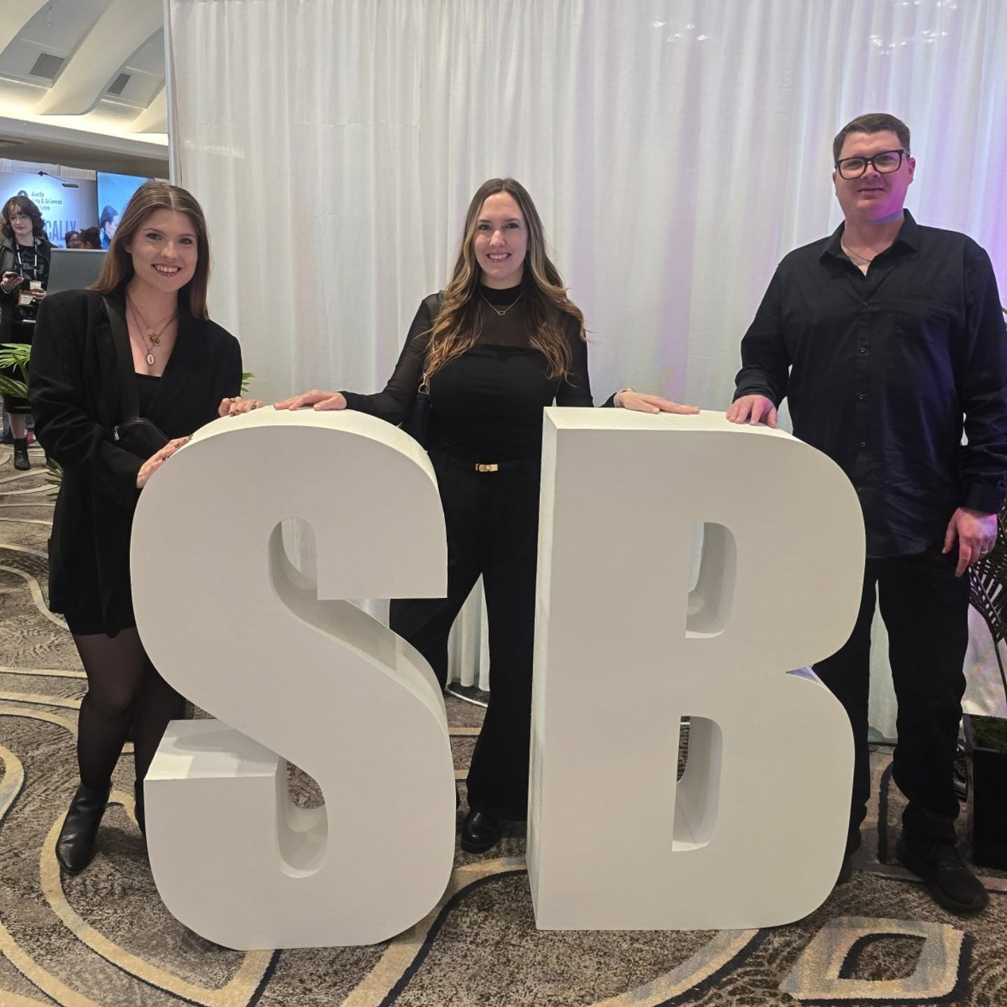 There’s nothing we love more than growing, learning, and finding new ways to be the best for our amazing team and clients. We just wrapped up an incredible time at the Aveda Serious Business conference in New Orleans! We’re coming home bursting notebooks and big ideas, ready to level up and put everything we’ve learned into action. 💚 #seriousbuisness @aveda #neworleans