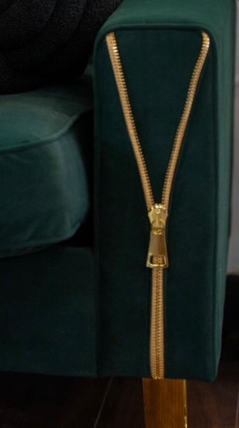 Red light therapy.
Scalp massage.
Ozone treatments.
These arenât extras. Theyâre part of how I protect the integrity of your hair so your color stays healthy, dimensional, and long-lasting.
This is elevated hair color.
This is the Meraki experience.
Book your experience.
Link in bio đ¤đ¤