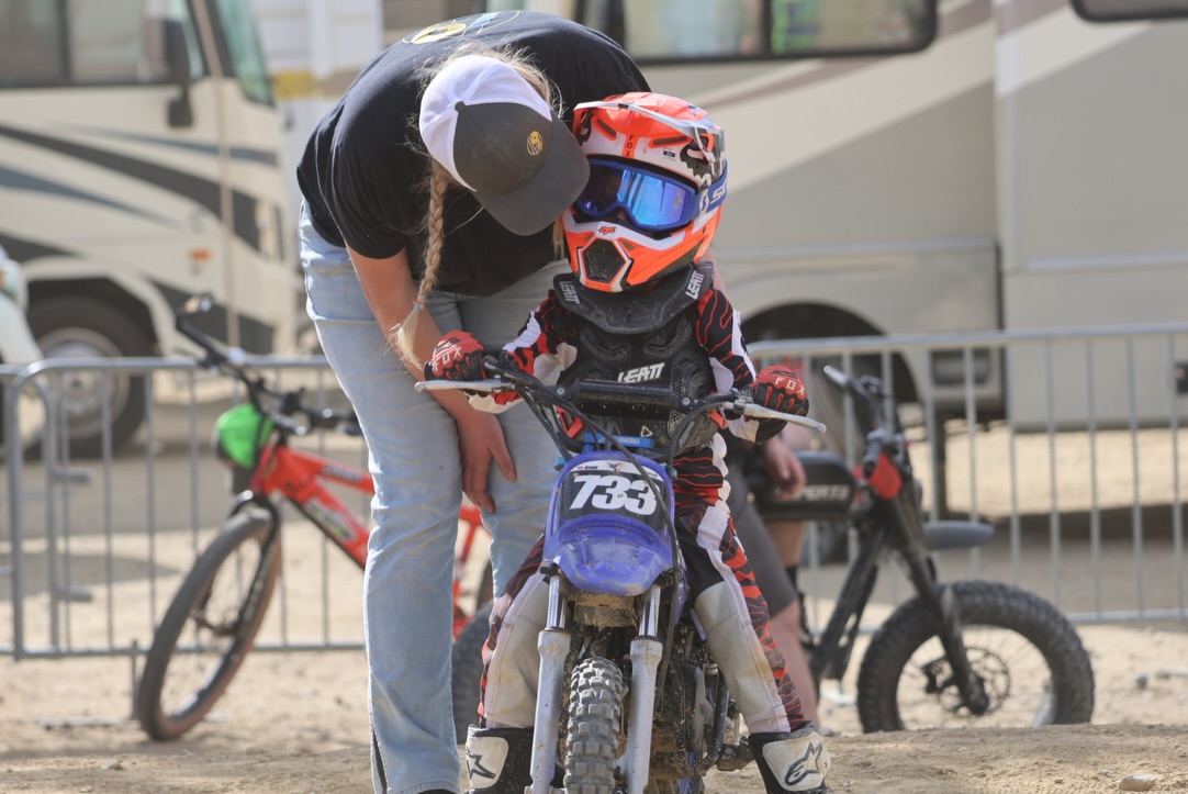 🫶🏻
@glenhelenraceway
@swapmotoraceseries
#kids #family #memories #mxphotography #corbinwaynefoundation