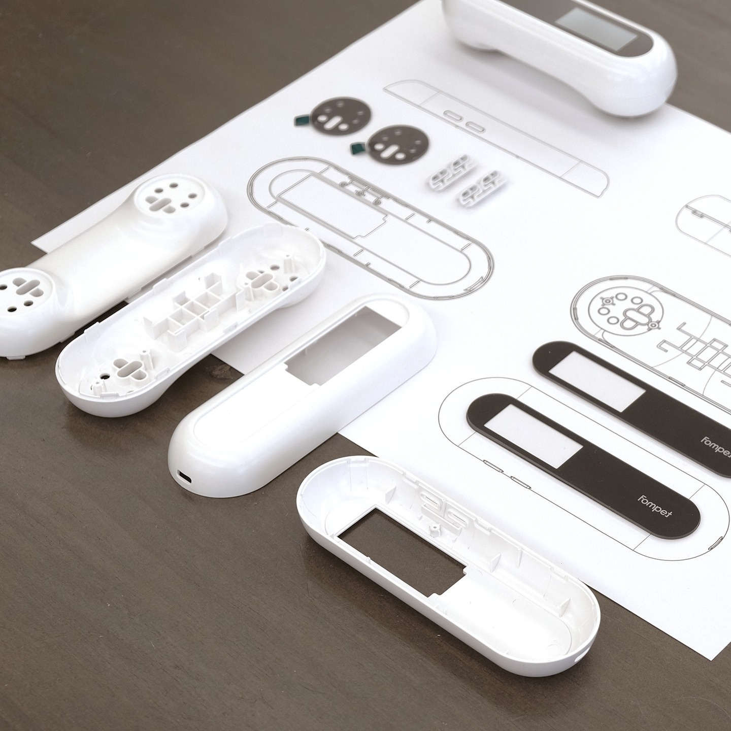Fompet
Client : Petground Co., Ltd.
Year : 2025
Designed by @buyrusdesign_product
폼펫(Fompet) – 대량생산 팔로우 업
바이러스디자인(BUYRUS DESIGN)은 폼펫(Fompet)의 대량생산, 출시를 위한 구조 설계, 금형 제작, 사출 샘플 검수, 색상 검수 등 생산 준비 전반 과정에 팔로우 업 하였습니다. 최초의 디자인이 출시하는 순간까지 그대로 유지될 수 있도록 면밀하게 검수하고 파트너와 소통합니다. 금형 사출, 대량생산에 있어 그간 축적한 노하우를 기반으로 고객의 제품을 출시하는 순간까지 꼼꼼하게 관리합니다.
Fompet - Mass Production Follow Up
BUYRUS DESIGN managed the entire follow-up process for the mass production and launch of Fompet, including structural design, mold manufacturing, injection sample inspection, and color verification. We communicate closely with our partners and conduct meticulous inspections to ensure the original design remains uncompromised through to the final launch. Leveraging our extensive expertise in mold injection and mass production, we keep a close eye on every detail until our client's product successfully hits the market.
#massproduction #structuraldesign
#productdesign #industrialdesign #plasticdesign #buyrusdesign #designprocess #designstudio #designagency