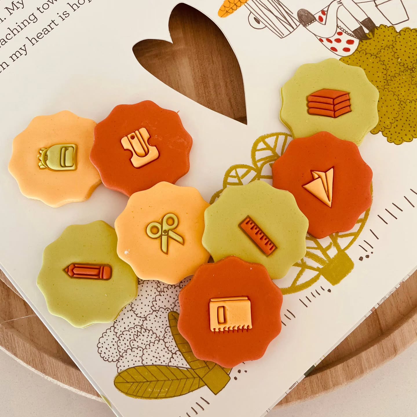 All the small things..... not long now and we will be in our new space.
I been missing you xo