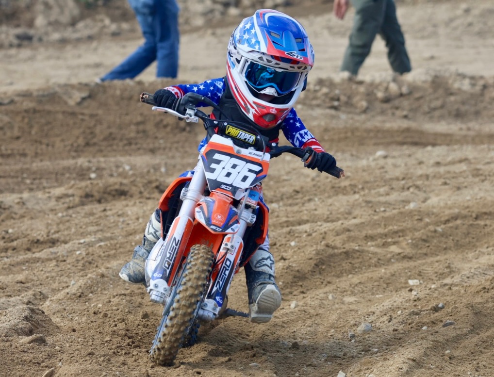 386💨
@lildanger386
@glenhelenraceway
@swapmotoraceseries
#mx #kids #mxphotography #family #corbinwaynefoundation