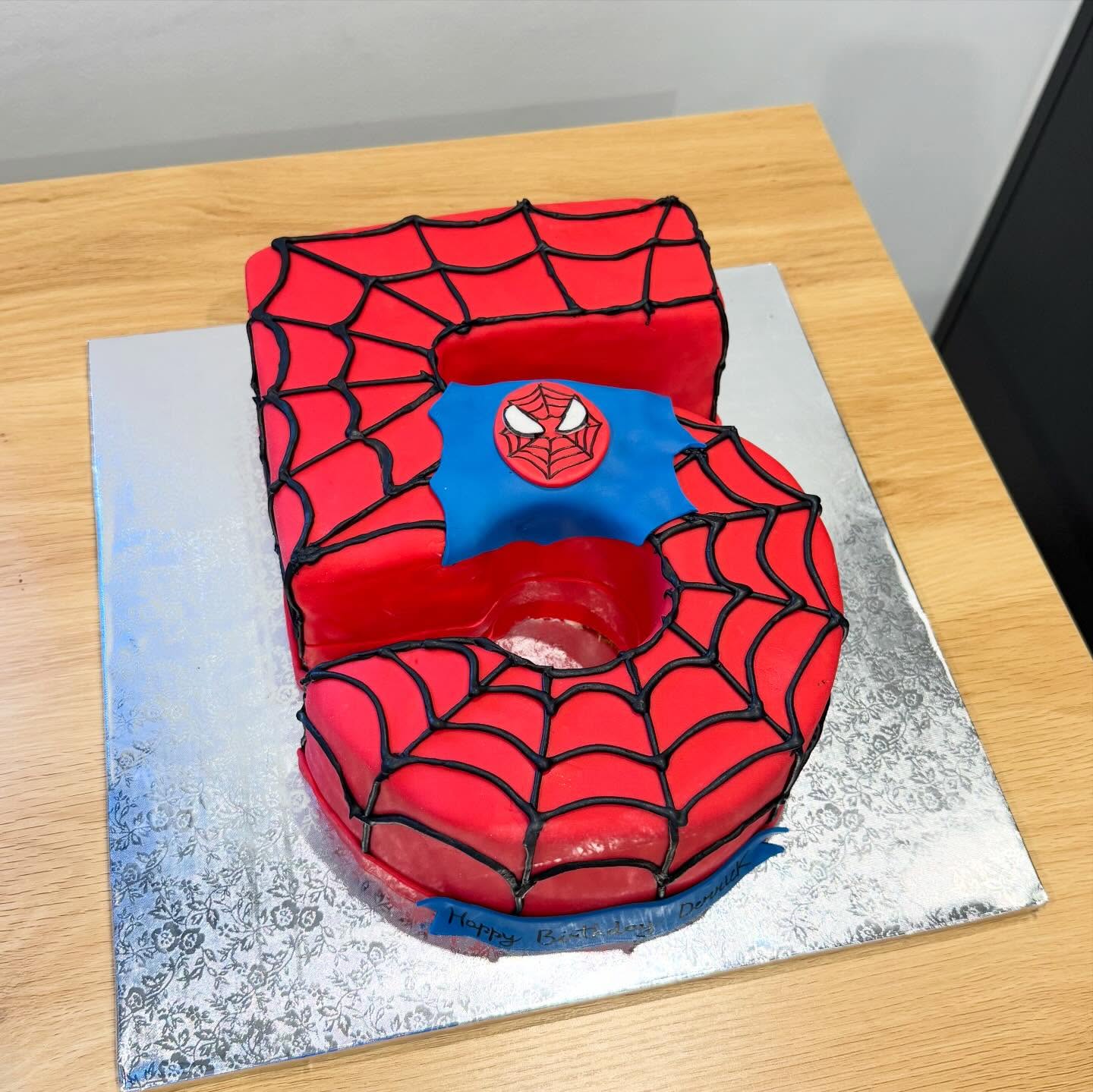 #spiderman spidermancake