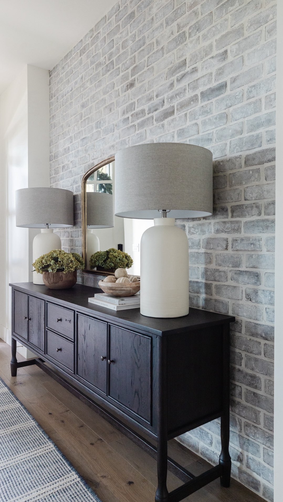 Your entryway sets the tone for your entire home, so make it count!
✨Our top tips:✨
Start with a statement furniture piece, layer in a gorgeous mirror or artwork, add beautiful home accessories, and most importantly—DON’T FORGET the wall treatments! They make the biggest impact in elevating the entire space.
🤍 Tell us! What’s your favorite detail in this timeless entryway?