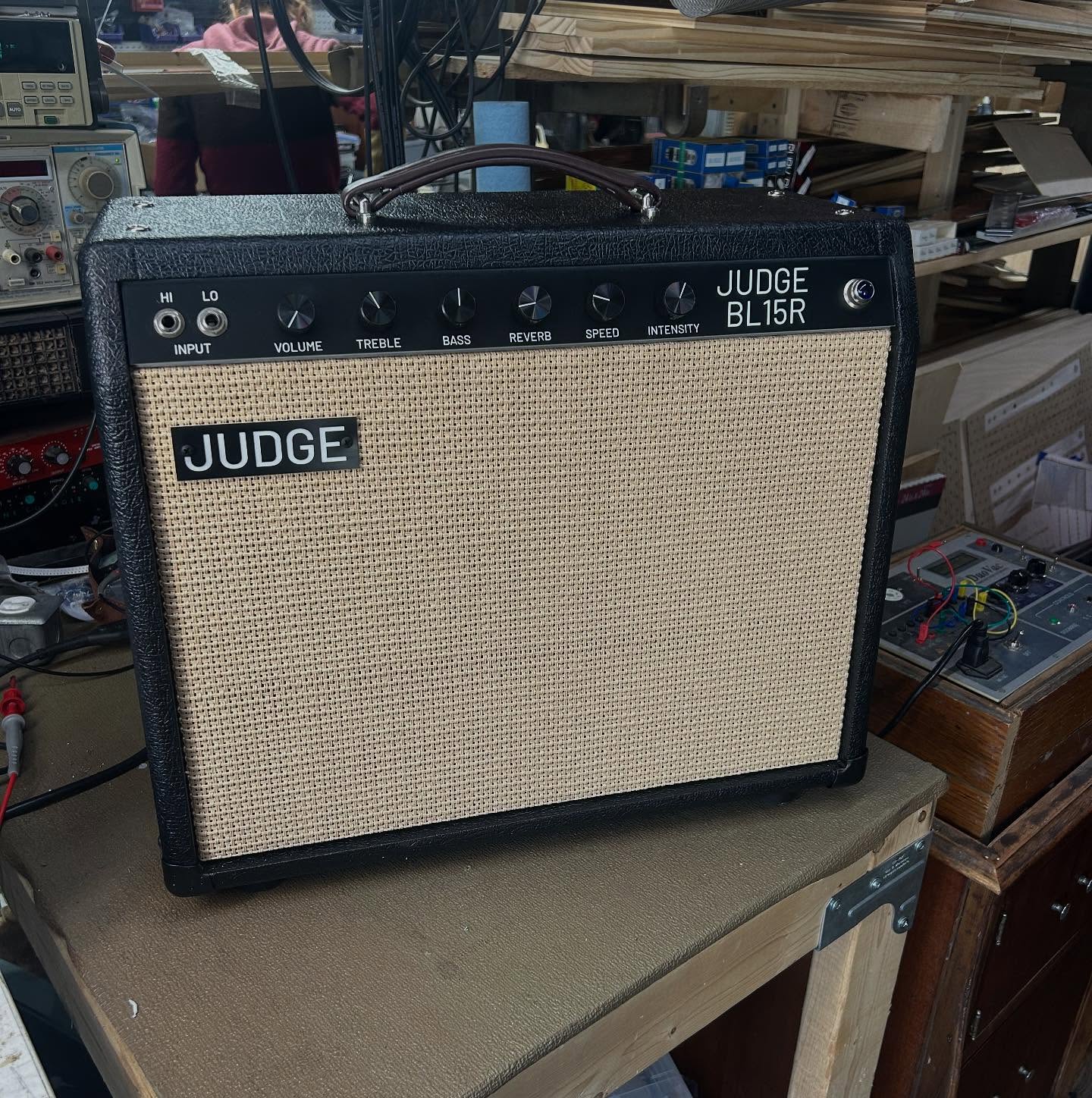 Here’s another order wrapped up. JUDGE BL15R with a Weber 12F150. Magic combo