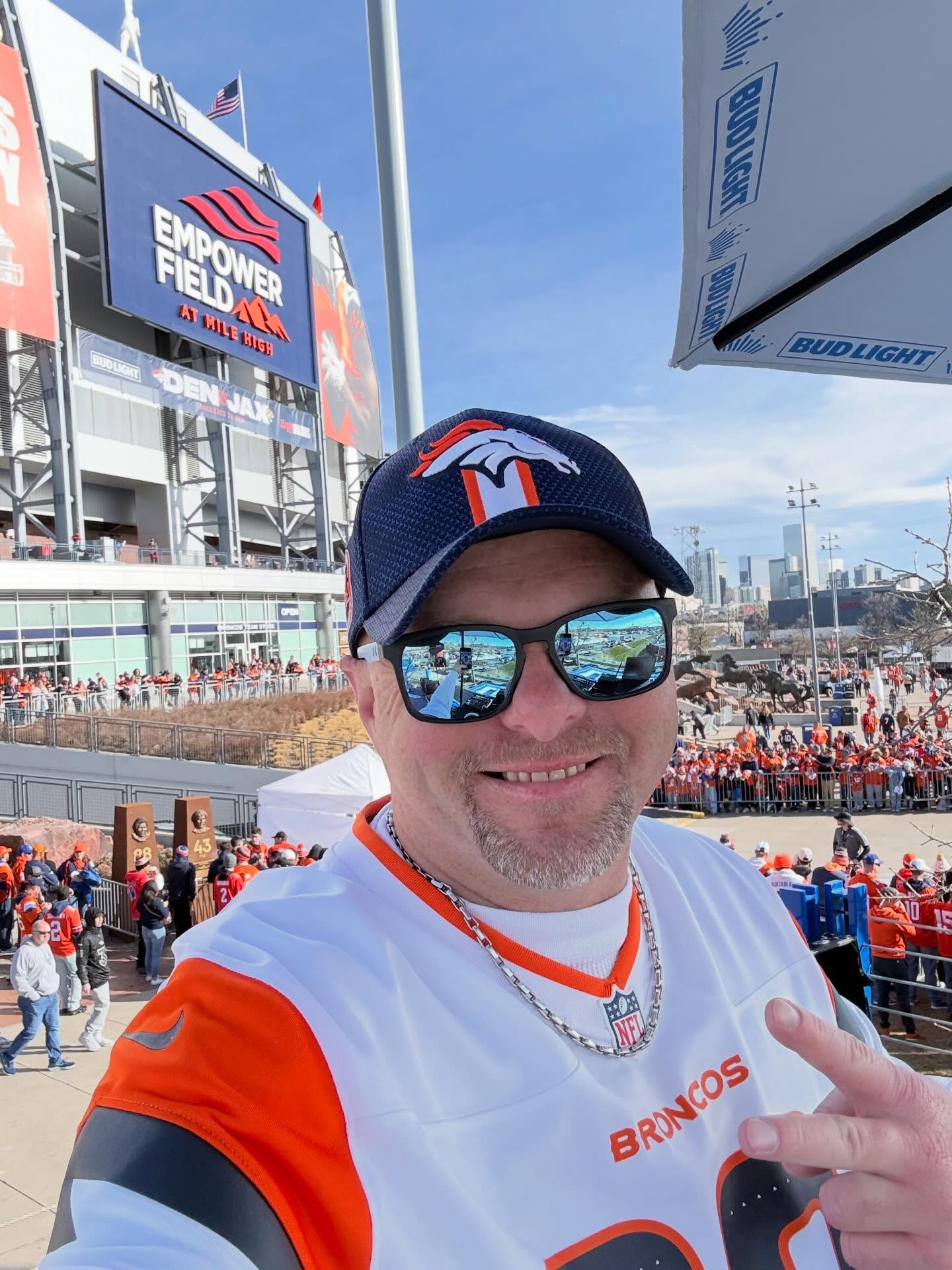 It’s National DJ Day! I’ve been very fortunate to do some really cool things over my career! Happy DJ Day to all my fellow DJs! 🎶🎵🎤🎧