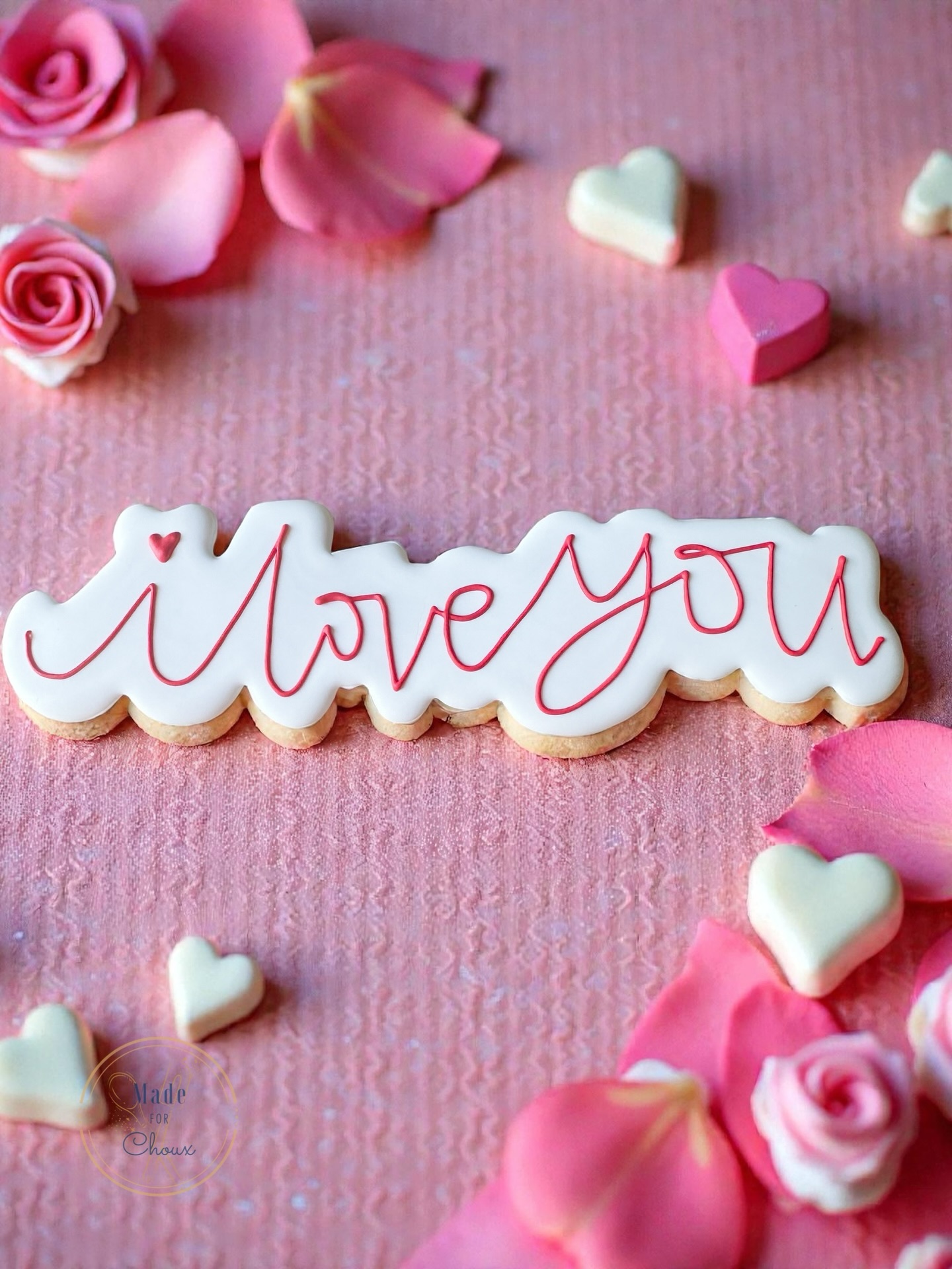 🫶 Some of us say “I love you” every time we hang up the phone, while others express it through small gestures—like bringing someone a coffee or, well, an 8 inch cookie. 🍪✨
I’m curious to hear from you: Are you someone who says it multiple times a day, or do you prefer to let your actions do the talking?
#lovecookies #iloveyou #valentinesdaycookies #middletownde #delawarebaker