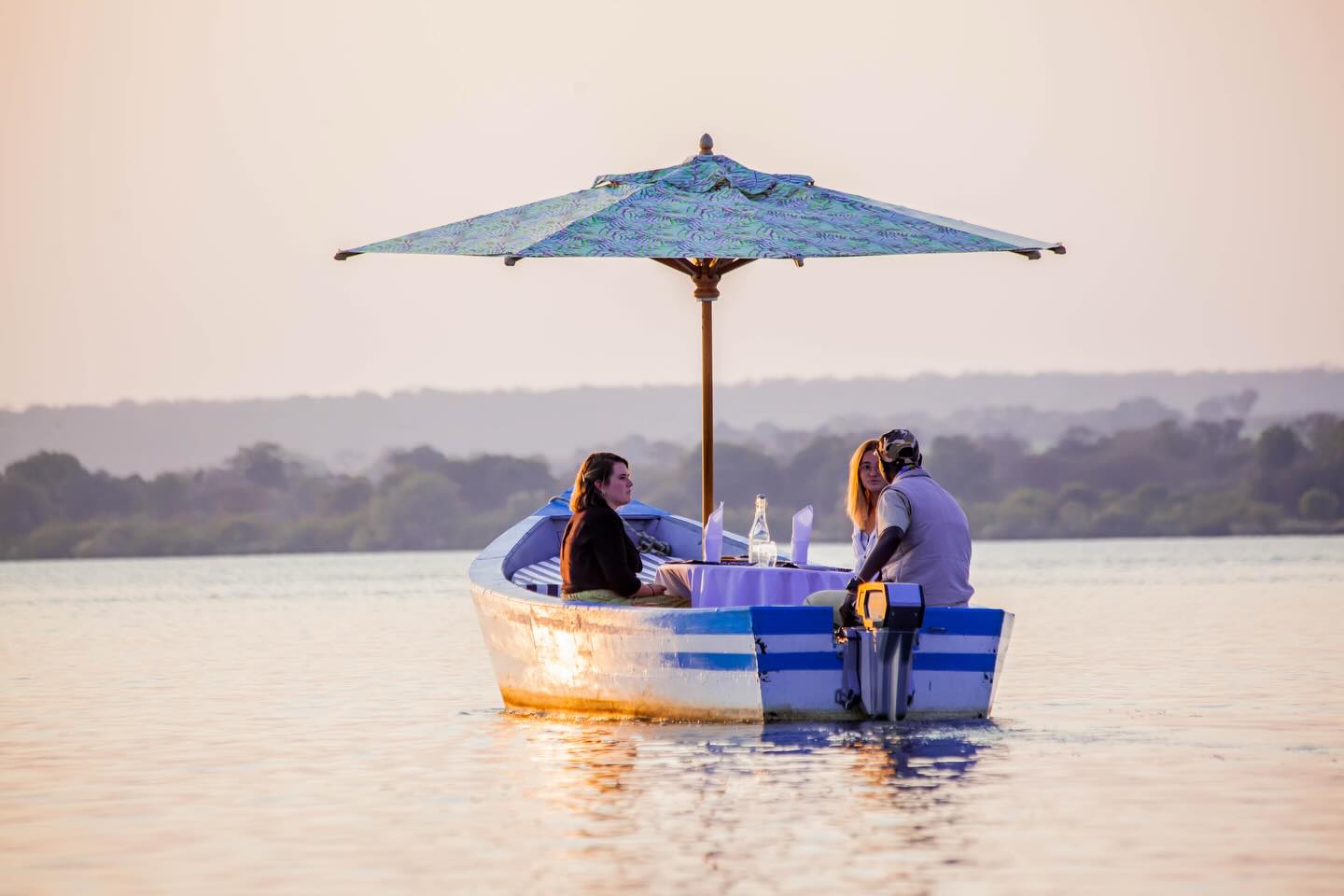 A spectacular escape from the rush…
Where time slows down, the noise fades away, and your only agenda is sunrise, silence, and the call of the wild. This is where dreams stop racing and start breathing and your next safari becomes more than a getaway, it becomes a reset.
Leave the rush behind. Live the dream.
#BaruchSafariMoments #WeAreBaruchSafaris #SafariSeekers #BaruchSafarisNamibia