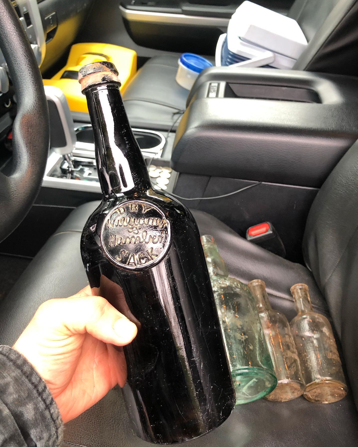 Anybody ever find really old bottle like this when they do a digout? This property had quite a few in decent condition.