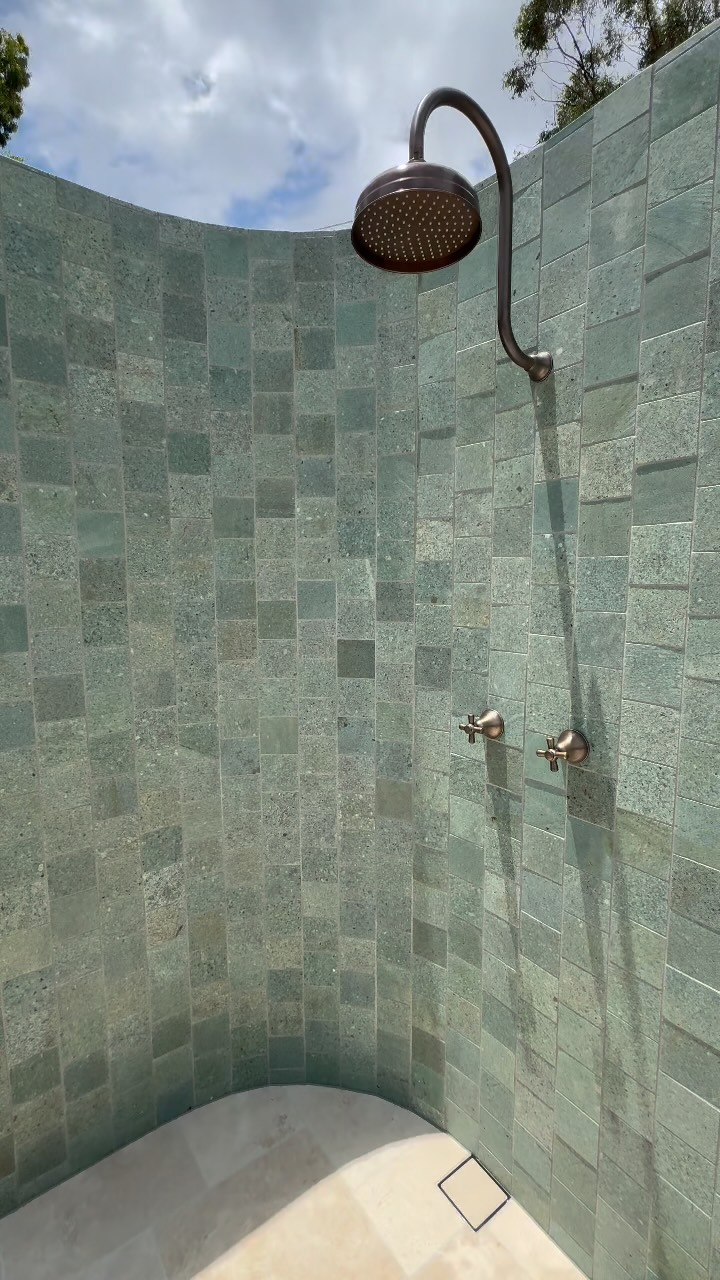 Another little backyard project completed by my husband 🤍
A beautifully curved wall by the pool, soon to become our outdoor shower. We used natural Sukabumi stone tiles and sealed them with a colour-enhancing sealer to bring out that stunning wet patina — perfectly matching the pool tiles.
Finished with a brass Faucet Strommen shower head in antique gold (more like a soft bronze brass) for that warm, timeless touch ✨
Slowly creating our dream backyard, one detail at a time.
#OutdoorShowerDream #BackyardProject #SukabumiStone #PoolsideStyle #HomeDesignInspo