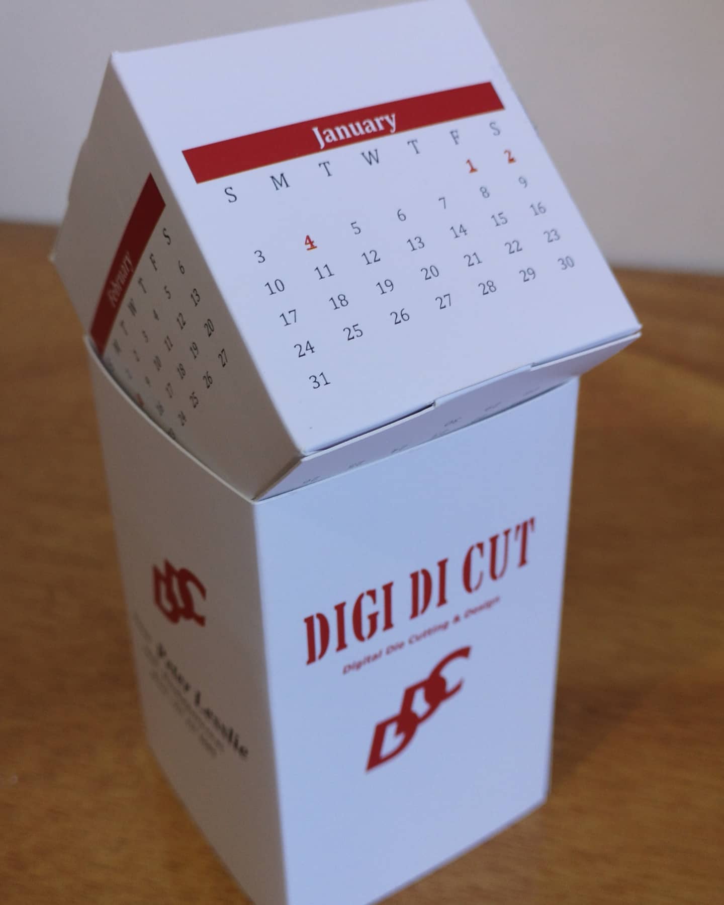 Desktop calendars
With your logo on them
By
Digi Di Cut
Digital die cutting and design