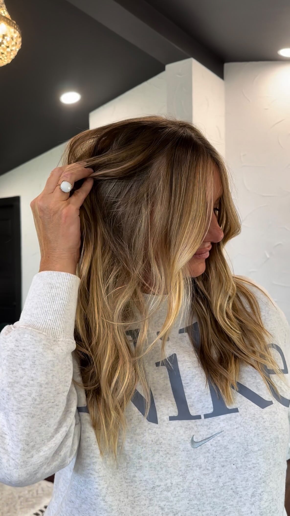 Ever leave the salon loving your hairâŚ
then struggle to recreate it at home?
Itâs not your tools.
Itâs not your technique.
Your hair should be cut, colored, and cared for in a way that fits your real life, not just the salon chair. When the plan matches your lifestyle, your hair becomes effortless, not frustrating.
Thatâs intentional hair design.
Thatâs the Meraki experience.
Book through the link in my bio âĄ