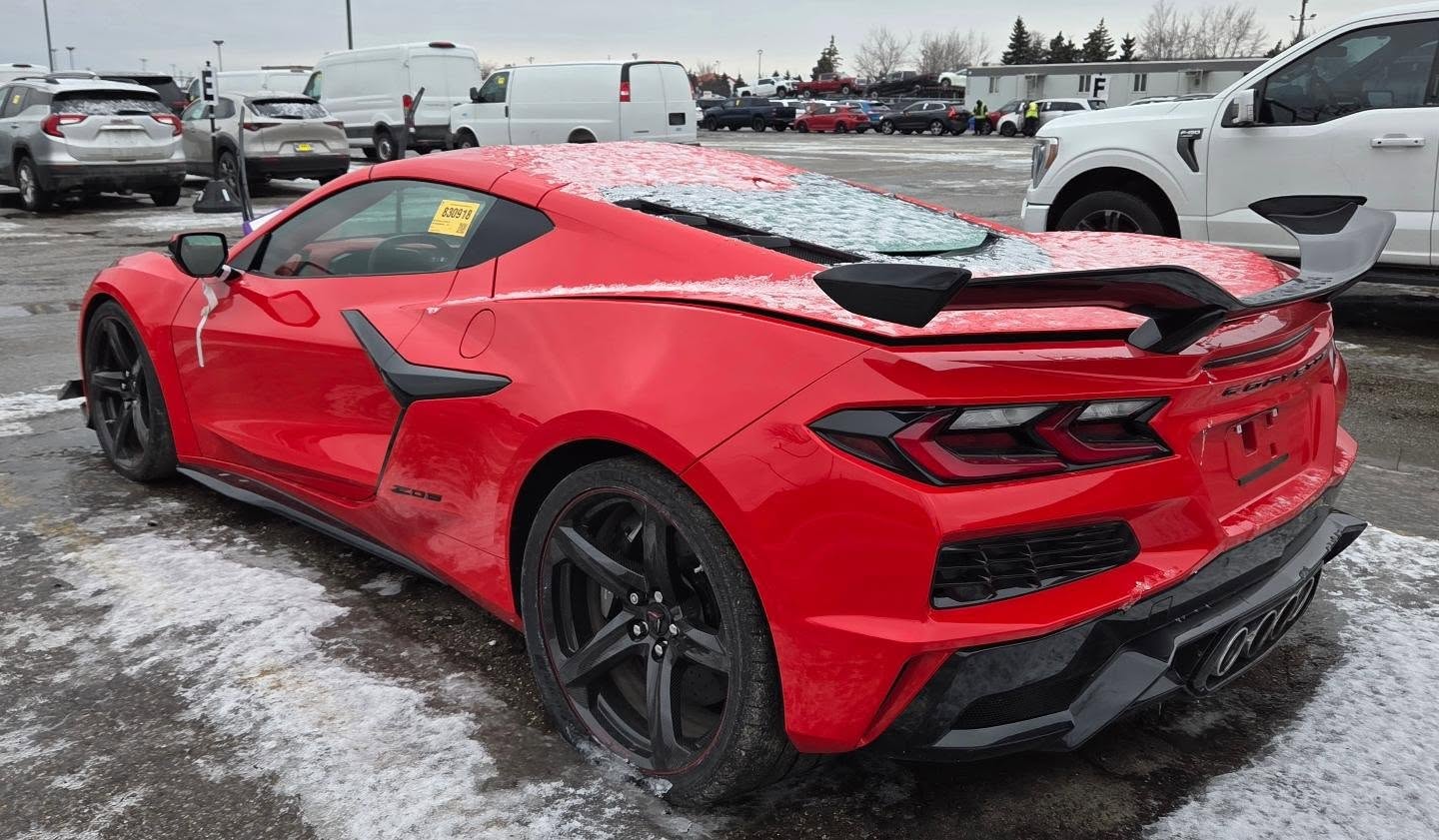 We don't just buy cars; we provide a seamless exit strategy for your current vehicle. Big thanks to our client for letting us make their selling experience a total breeze. DM us for an offer that makes sense. 📈💼
#happycustomer#instantcash #Mississaugadealership #UniversalMotorsgta #gtacardeals