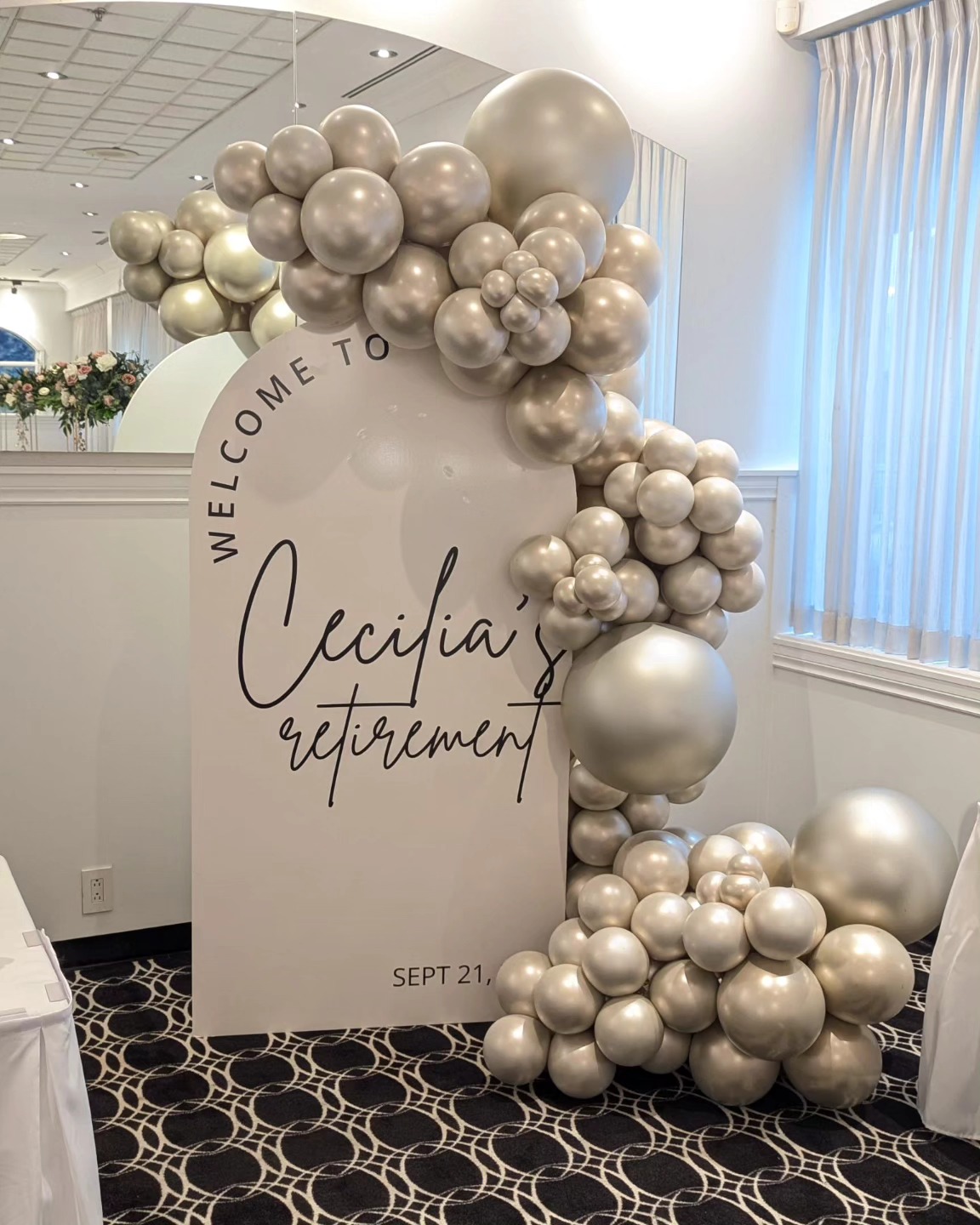 We love a good monochromatic moment! 🫧❣️
This package is the perfect touch of 'je ne sais pas quoi'. 👌🏽
Includes:
Custom Backdrop
Balloon garland
Send us an inquiry for more information. 💌
#glitzetglamor #backdrop #balloongarland #custom #montrealevents #montreal #mtlevents #mtl #retirement #retirementparty #welcome
