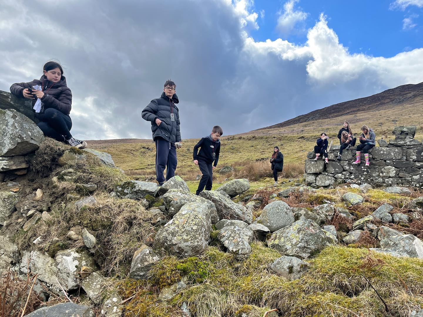 The Hedzup crew are out on a navigation exercise today. Growing news skills and gaining confidence! #youthdevelopment @brechinhighschool @ianpert