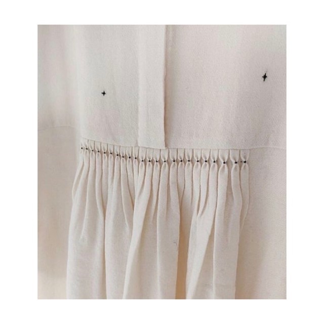 Oooh lala some pleasing pleats please 👍⠀⠀⠀⠀⠀⠀⠀⠀⠀
.⠀⠀⠀⠀⠀⠀⠀⠀⠀
.⠀⠀⠀⠀⠀⠀⠀⠀⠀
.⠀⠀⠀⠀⠀⠀⠀⠀⠀
.⠀⠀⠀⠀⠀⠀⠀⠀⠀
. ⠀⠀⠀⠀⠀⠀⠀⠀⠀
#clothesmaking #sewing #fabric #memade #sewingmachine #sewinglove #syprojekt #handmadestyle #sygal #na #syning #sy #elnanordic #homemadewardrobe #homemade #elna #visytokiga #sysysy #ompeluela #ompelu #sewingproject #womensclothing #dressmaking #pattern #clothes #sewingformyself #making #work #daily