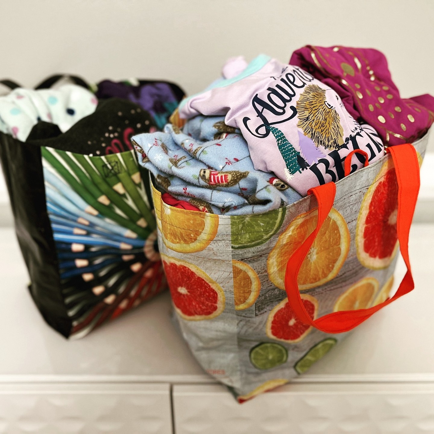English Insurance Group appreciates this local non-profit organization, Clothes For Kids (@clothesforkidssc), that supports students in Snohomish County from Pre-K up through 12th grade, by providing them with new and "almost new" clothing at no cost. Dropped off a few bags today! Thankful for these volunteers!