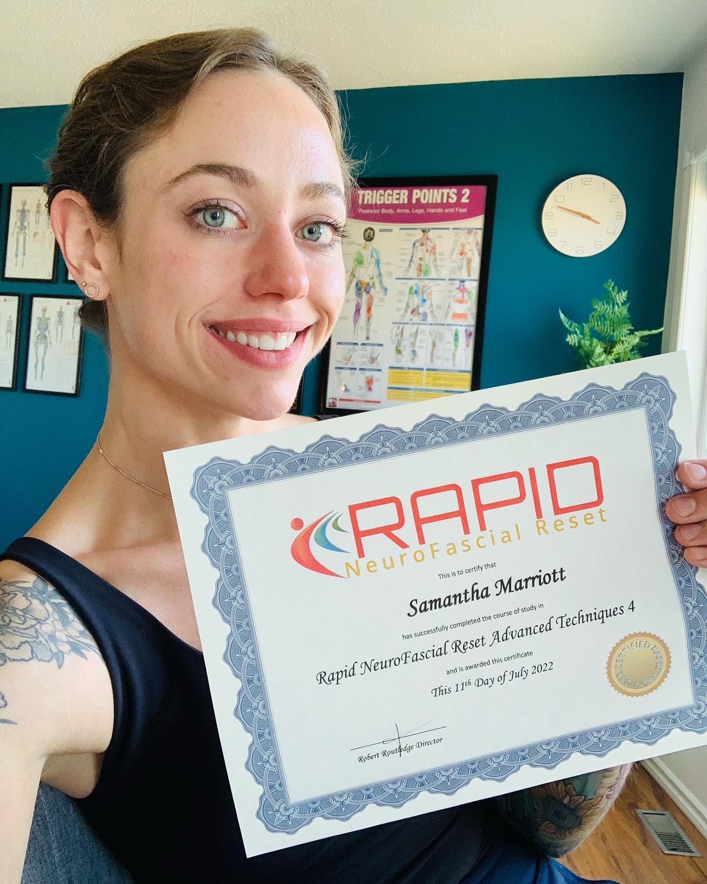 Officially 3/4’s of the way to being a RAPID Specialist! 🤓🥳💪
Find advanced relief of nerve impingement complaints, facial pain, compartment syndrome, body aches and pains, and more with RAPID Neurofascial Reset - check out the ‘FAQs’ page at www.radicalwellnessyk.com to find out more!
#painrelief #rapidnfr #integrativecare #radicalwellness