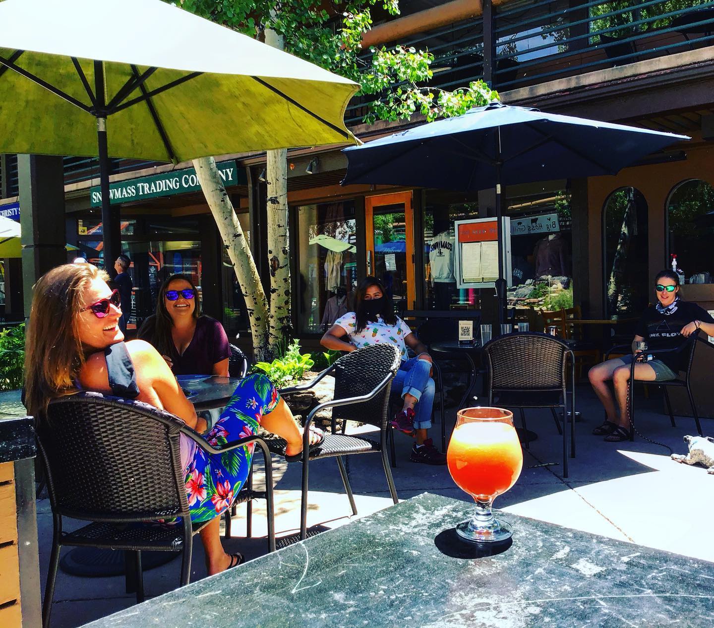 FROSES ARE BACK! Come join us for social distancing drinks in the sun! #aspensnowmass #snowmassvillage #gosnowmass #snowmass #stewpot #summerfun